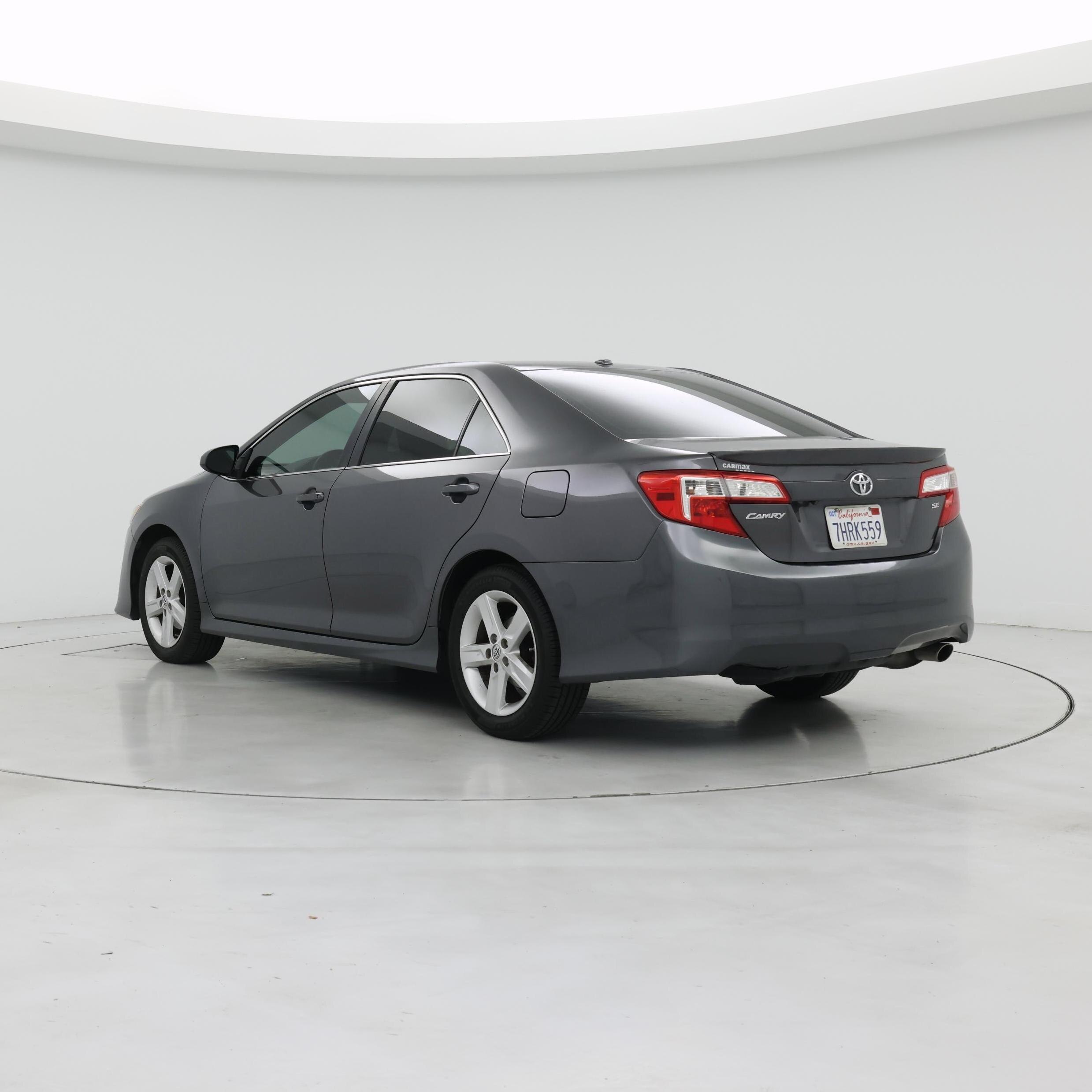 Thumbnail: 2014 Toyota Camry - 2
