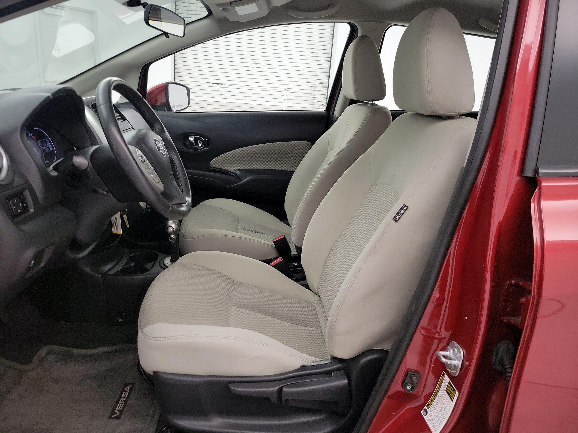 Thumbnail: 2016 Nissan Versa Note - 11