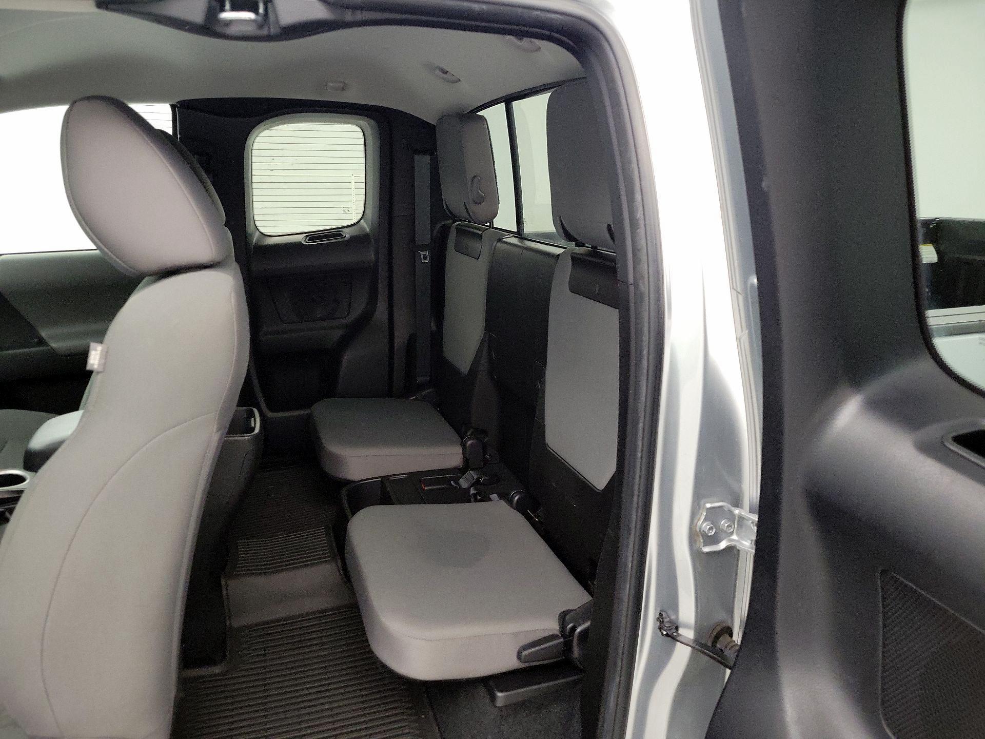 Thumbnail: 2022 Toyota Tacoma - 19