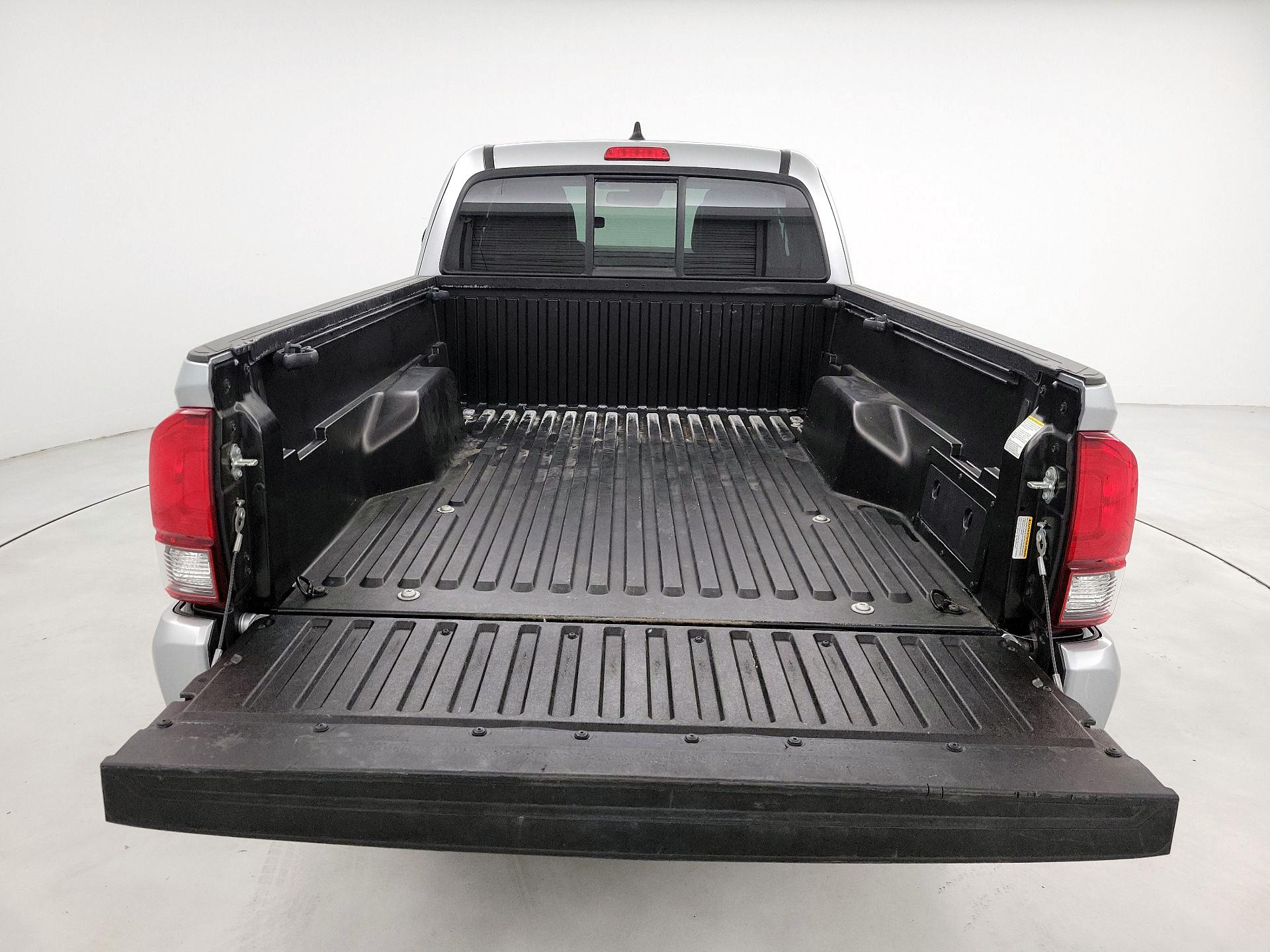 Thumbnail: 2022 Toyota Tacoma - 20