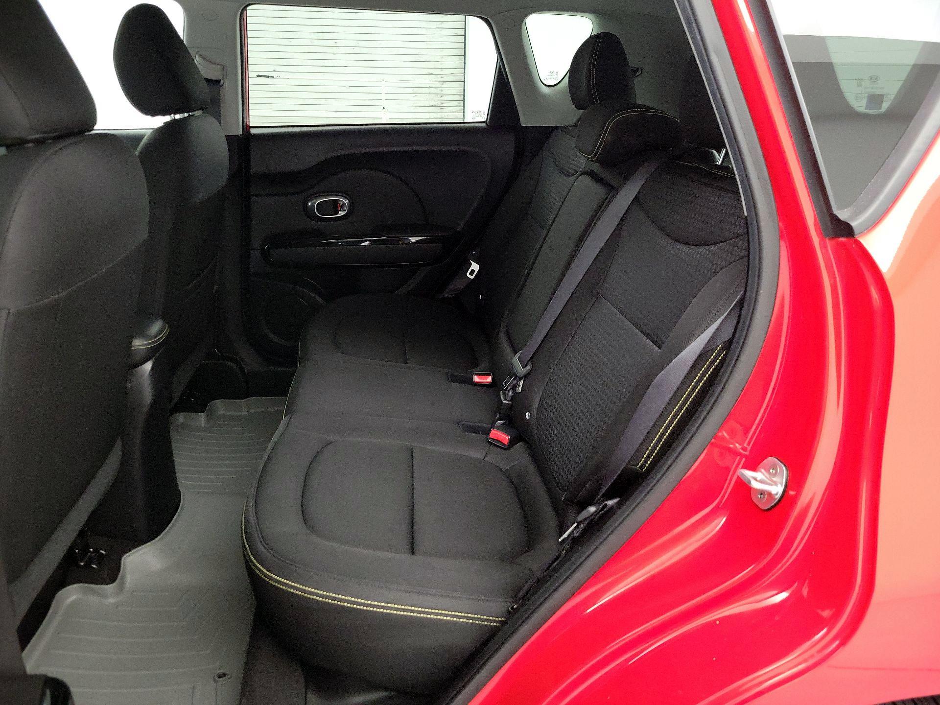 Thumbnail: 2016 Kia Soul - 19