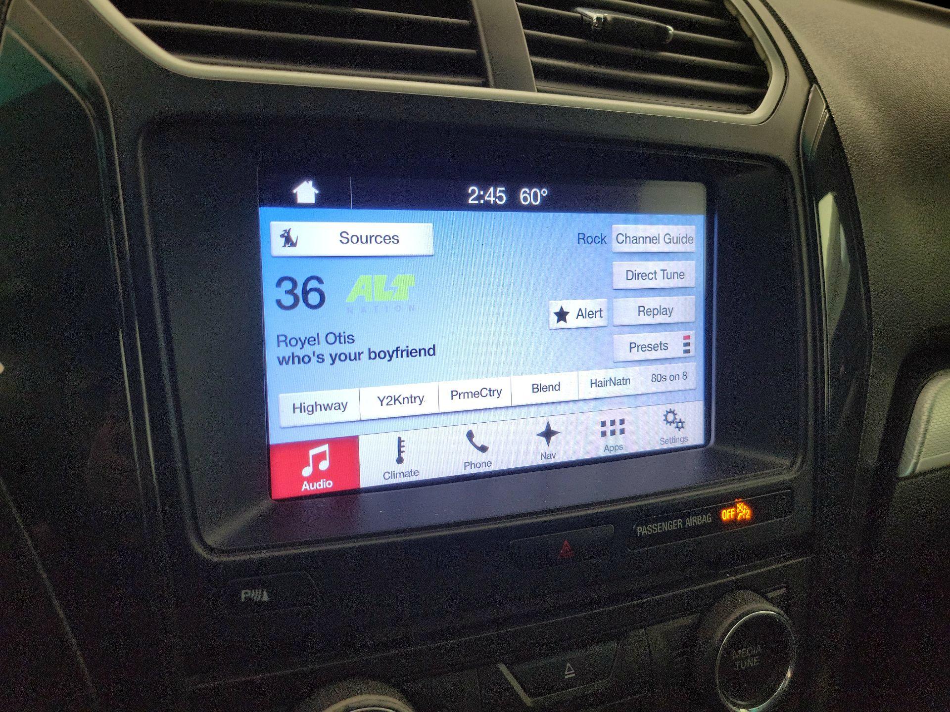 Thumbnail: 2017 Ford Explorer - 14