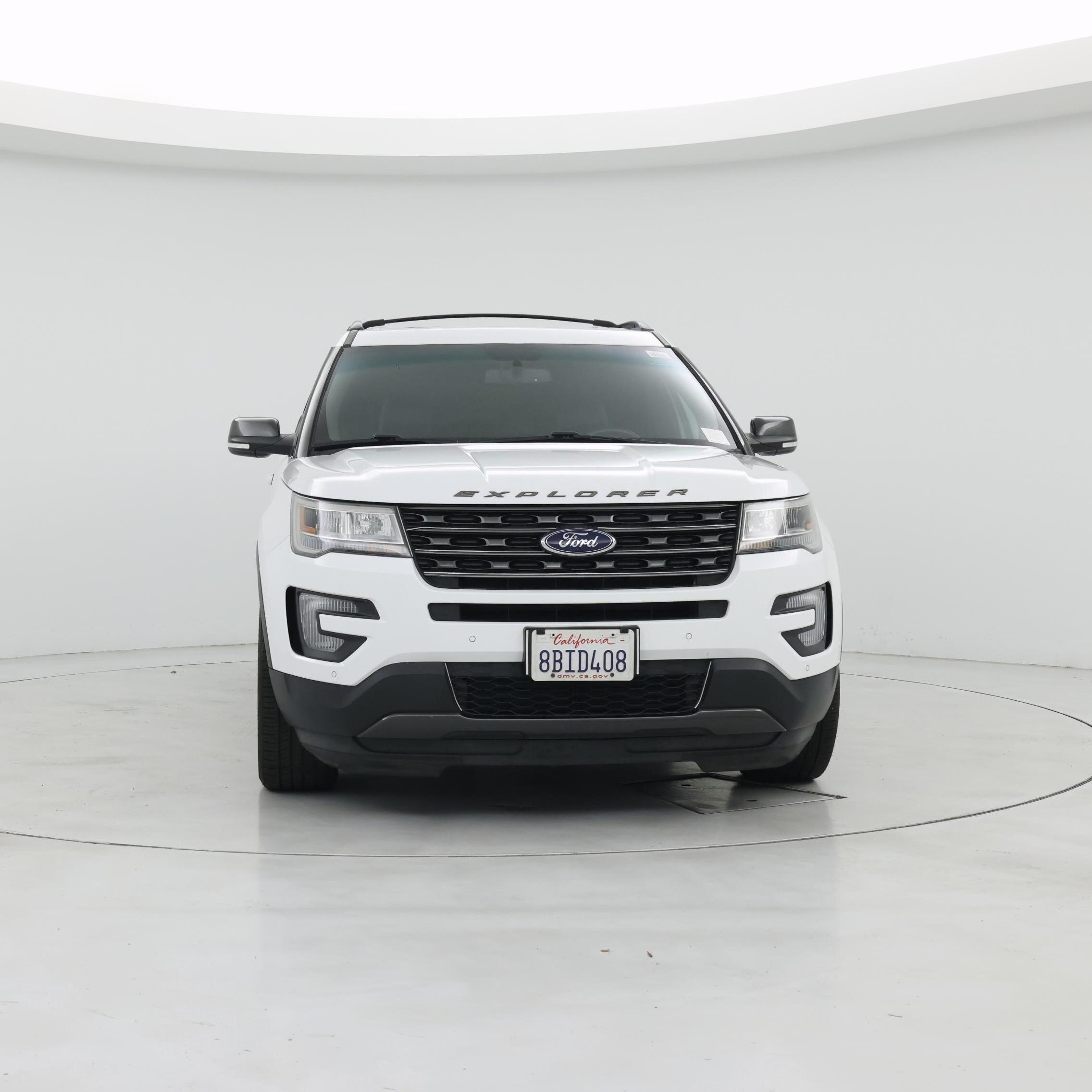 Thumbnail: 2017 Ford Explorer - 5