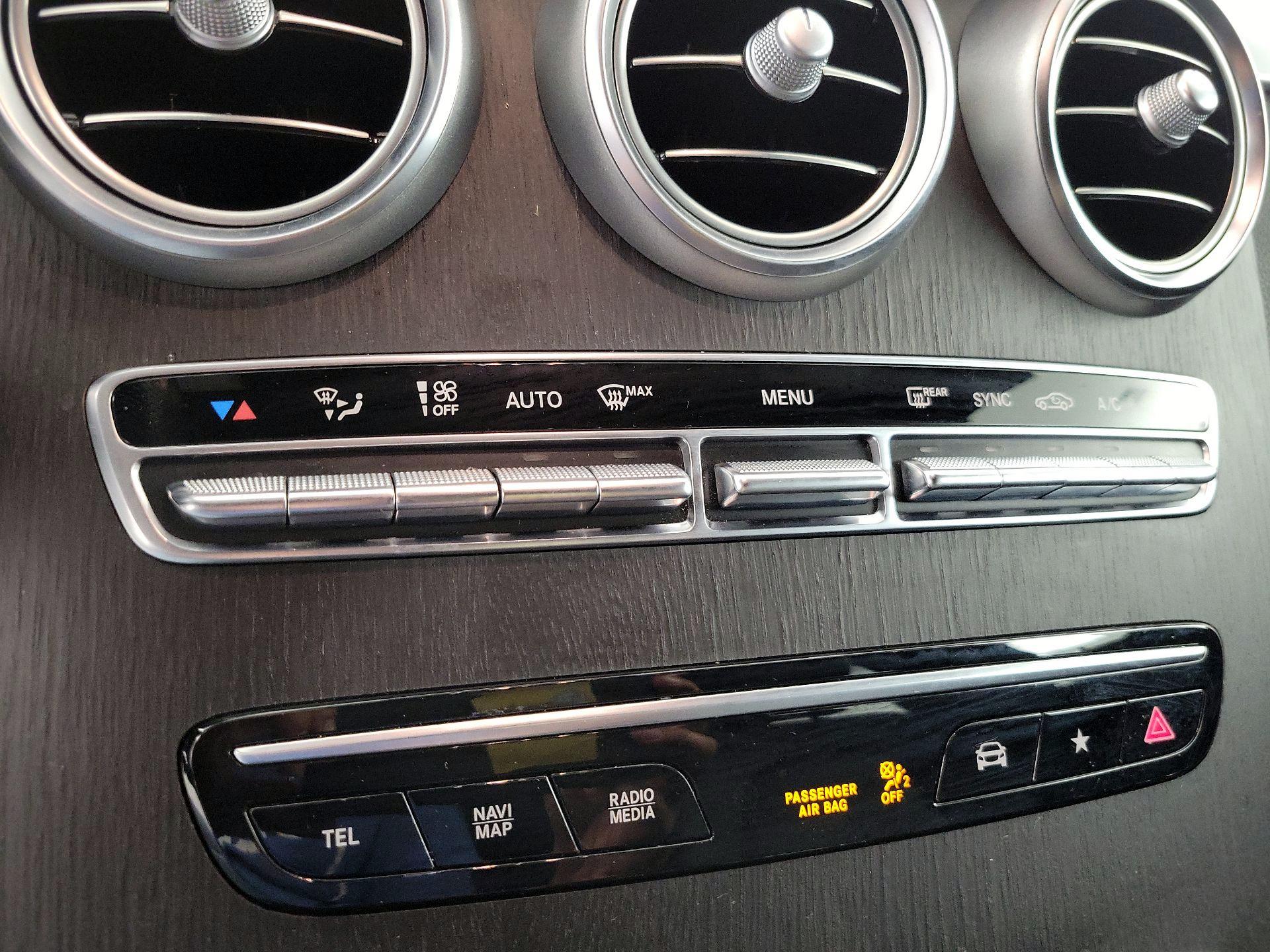 Thumbnail: 2022 Mercedes-Benz GLC - 15