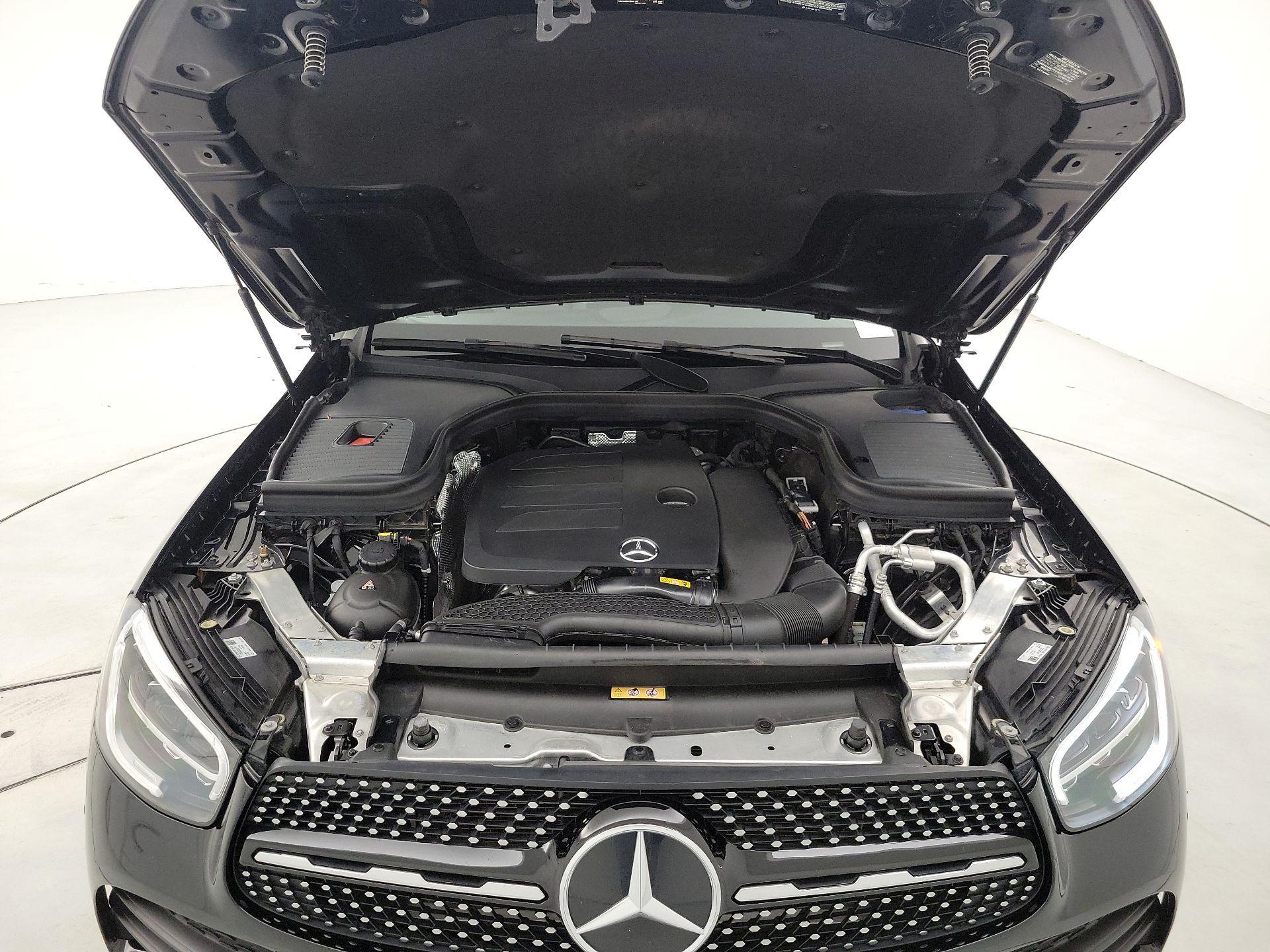 Thumbnail: 2022 Mercedes-Benz GLC - 19