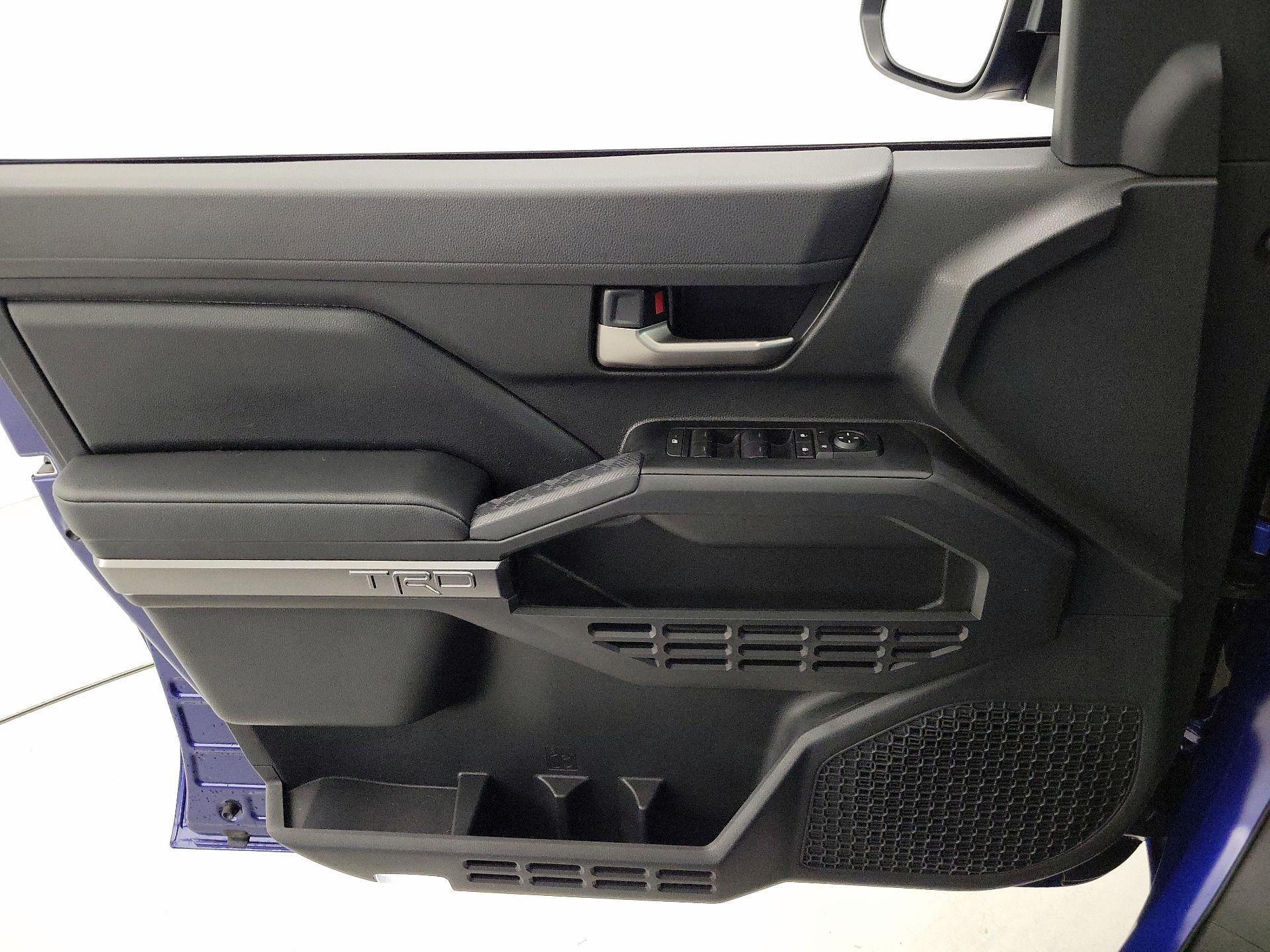 Thumbnail: 2025 Toyota Tacoma - 12