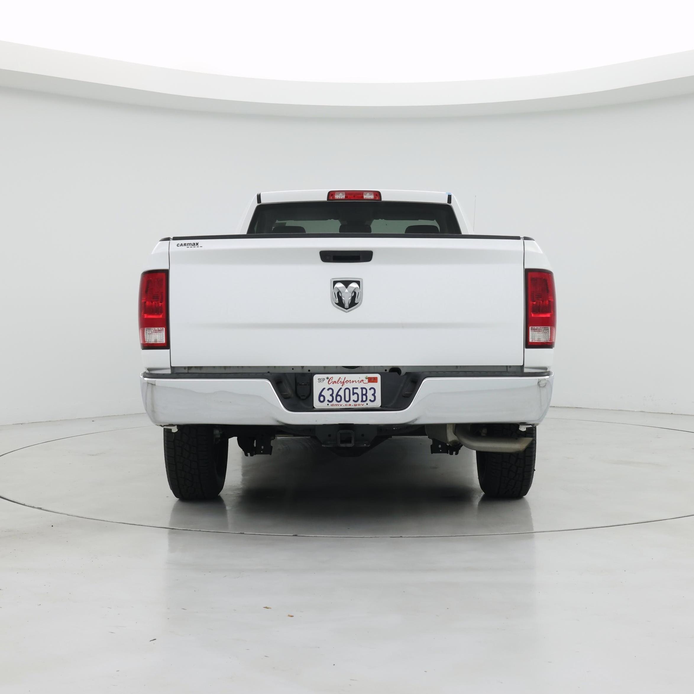 Thumbnail: 2019 RAM 1500 Classic - 6