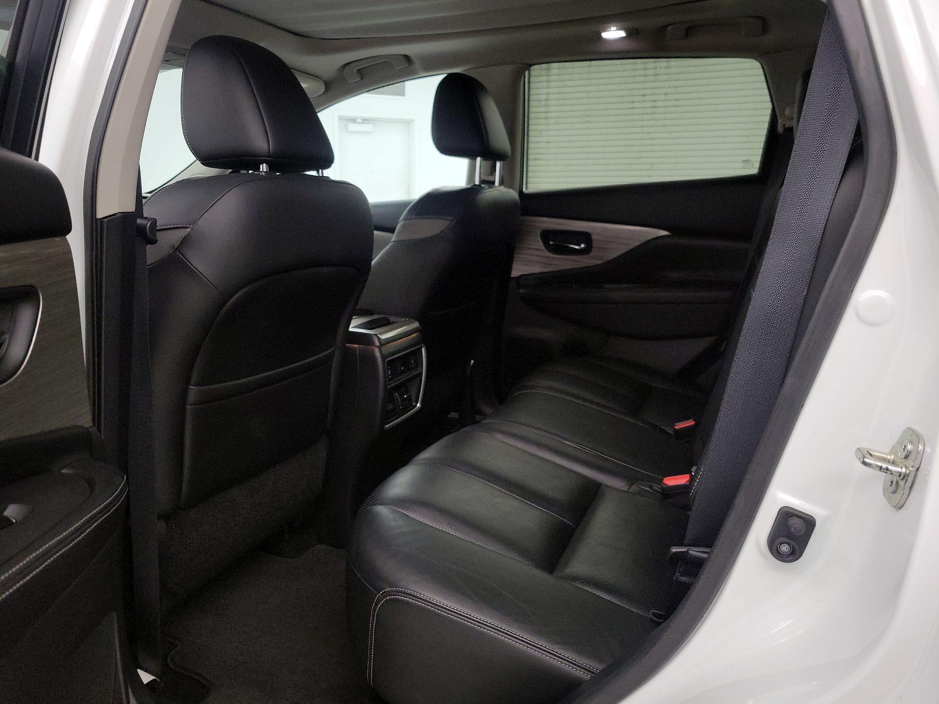 Thumbnail: 2015 Nissan Murano - 19