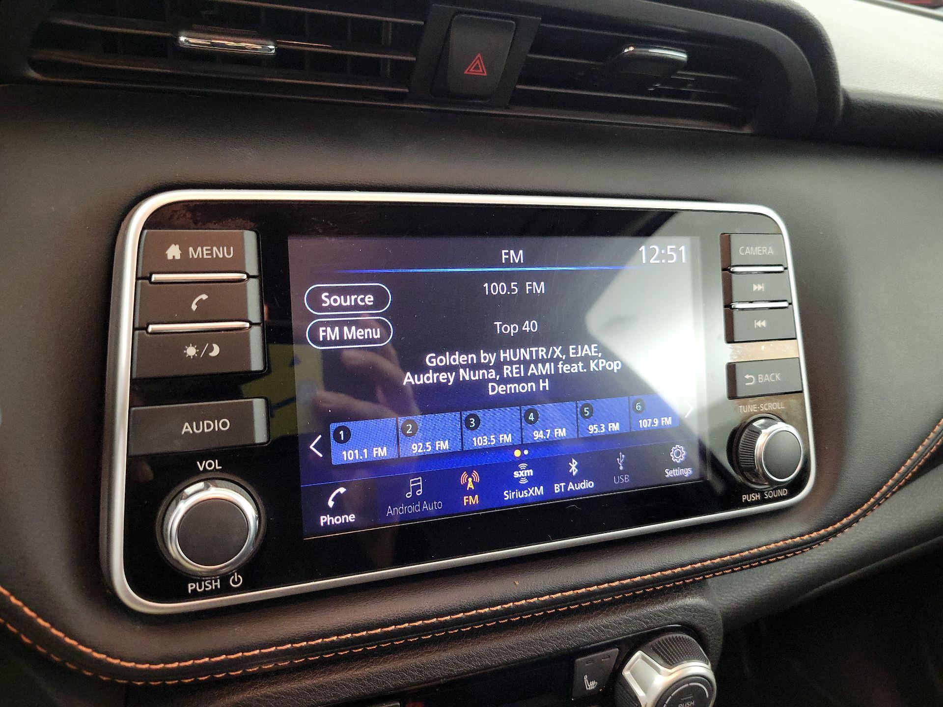 Thumbnail: 2019 Nissan Kicks - 14