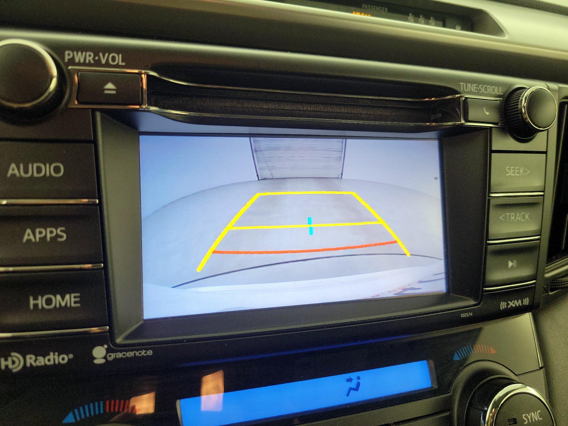 Thumbnail: 2018 Toyota RAV4 - 14