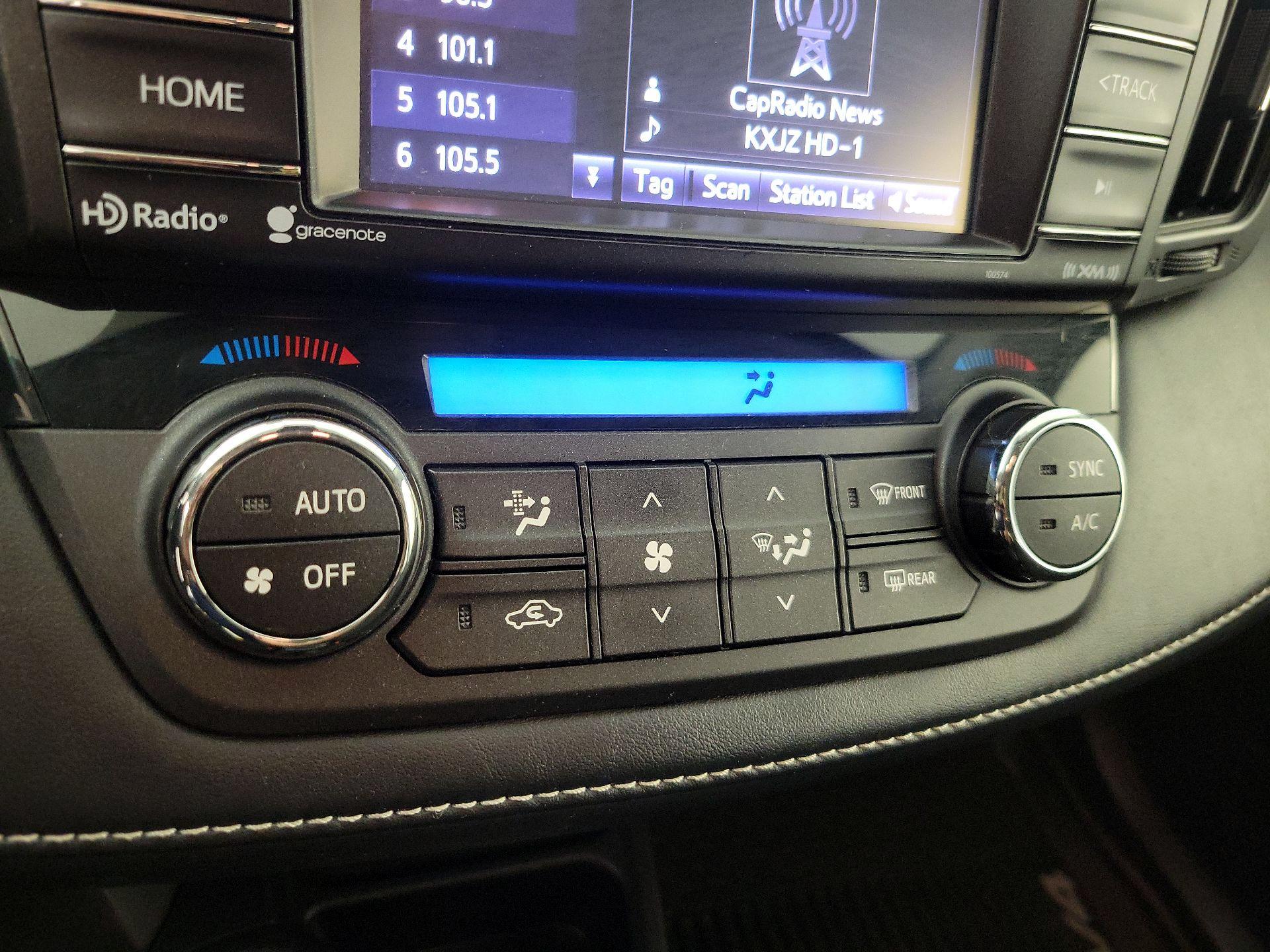 Thumbnail: 2018 Toyota RAV4 - 16