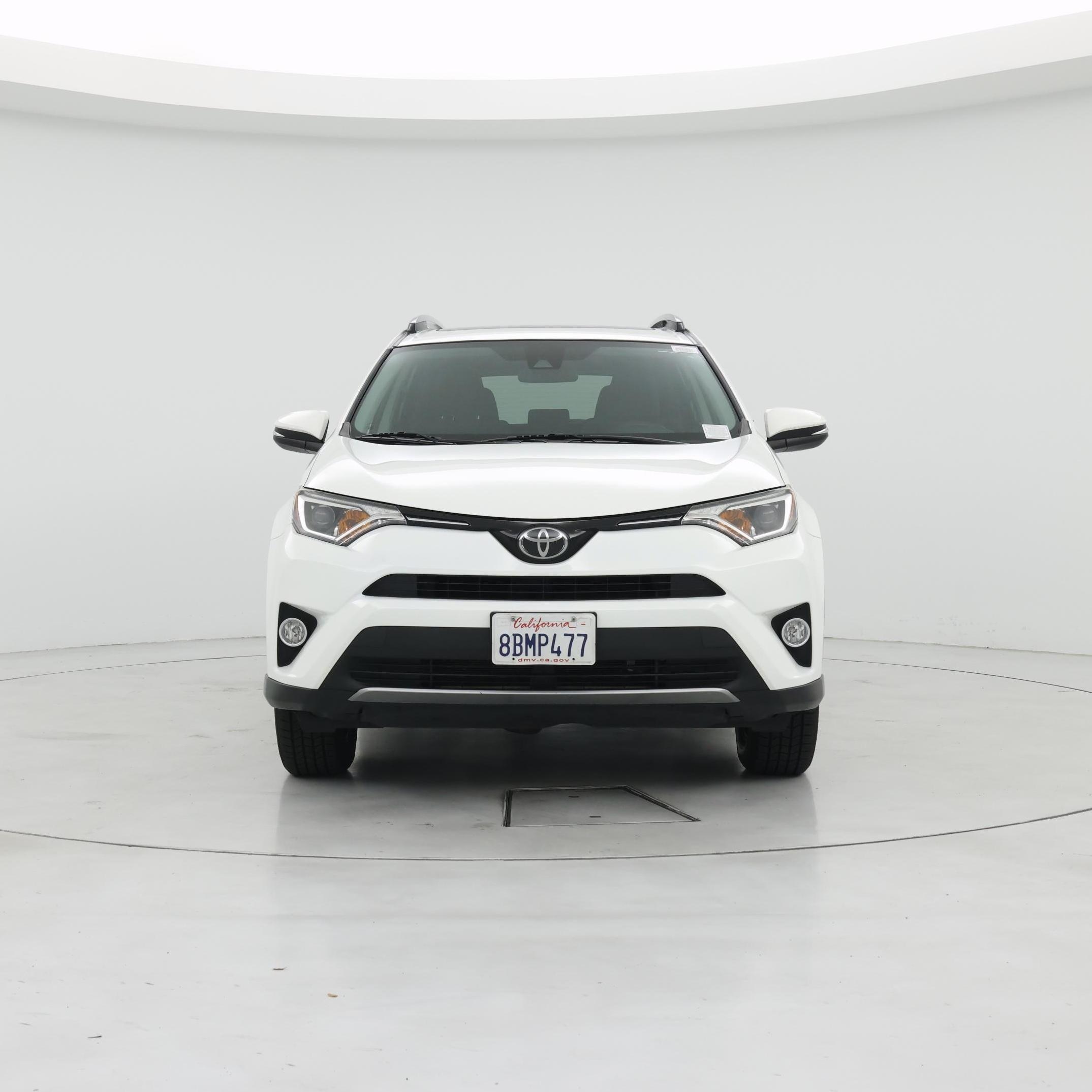 Thumbnail: 2018 Toyota RAV4 - 5
