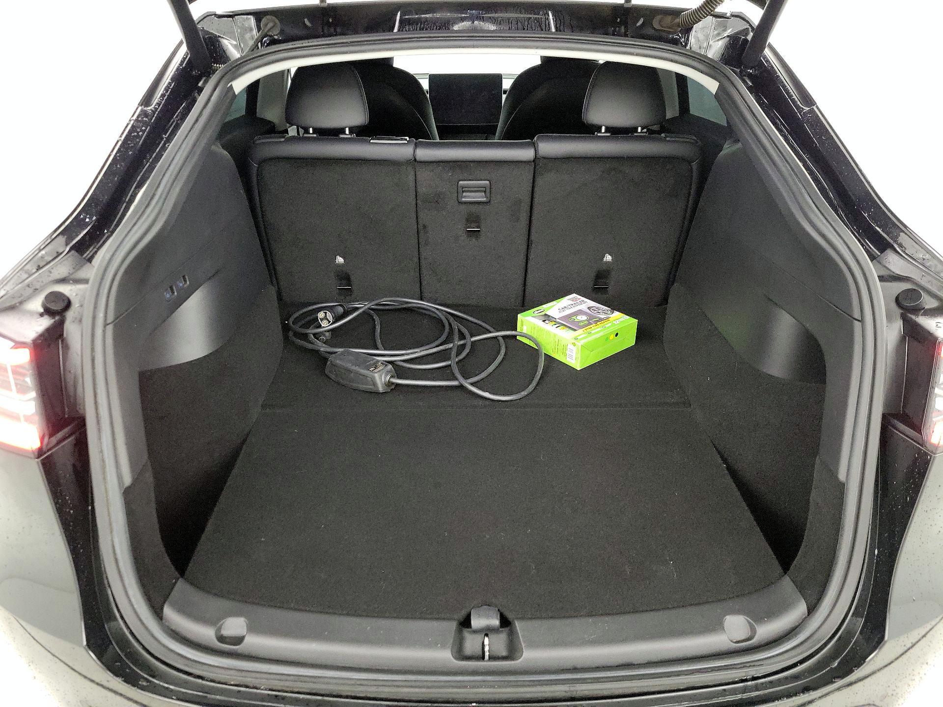 Thumbnail: 2021 Tesla Model Y - 19