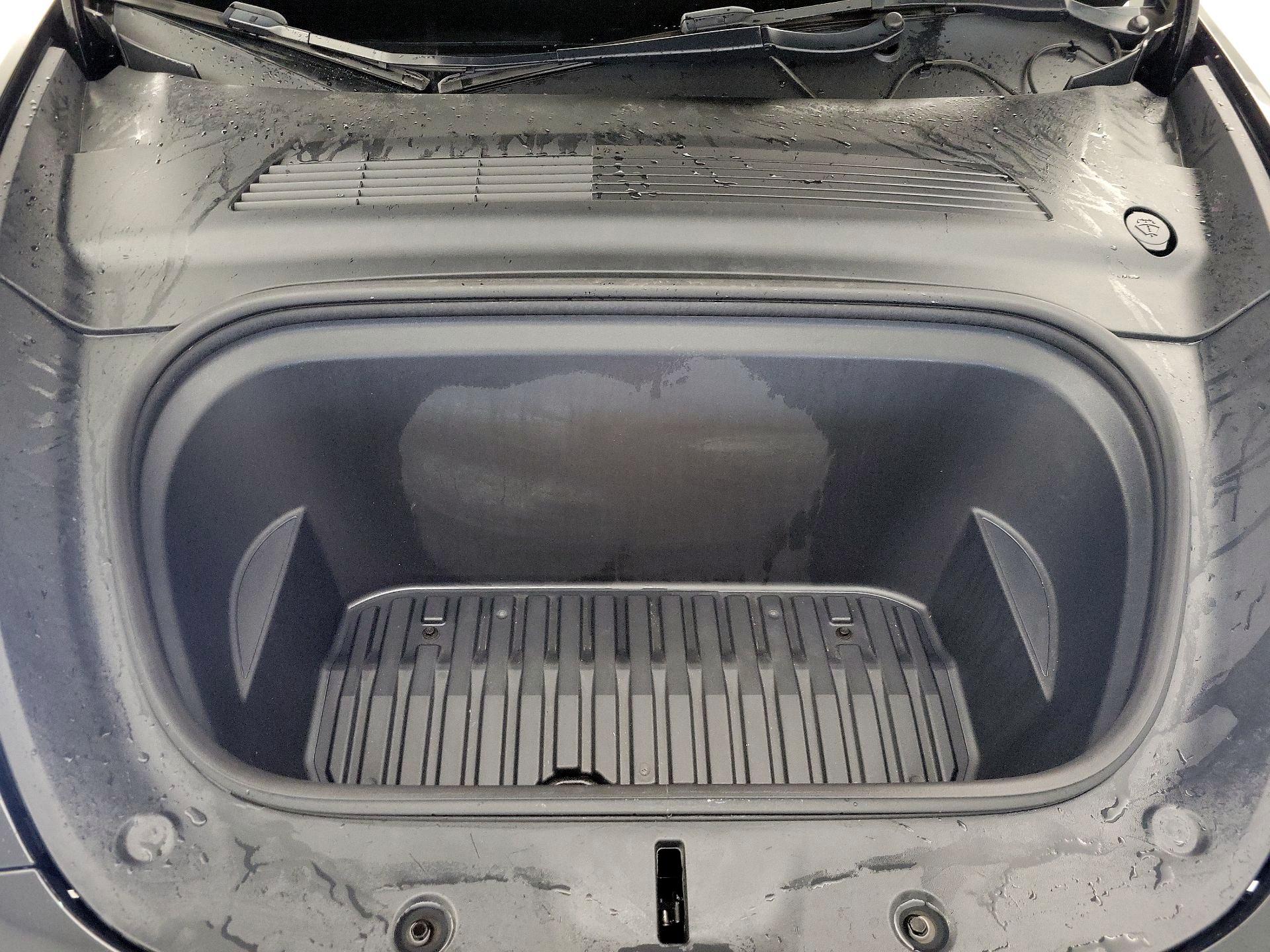 Thumbnail: 2021 Tesla Model Y - 20