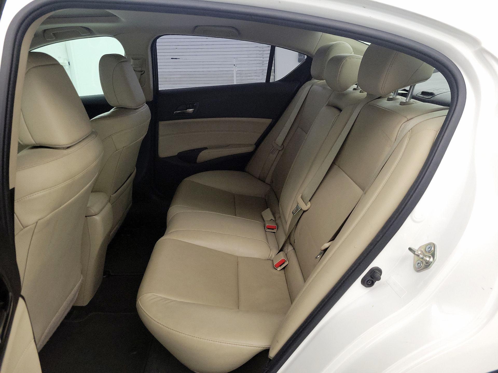 Thumbnail: 2017 Acura ILX - 18