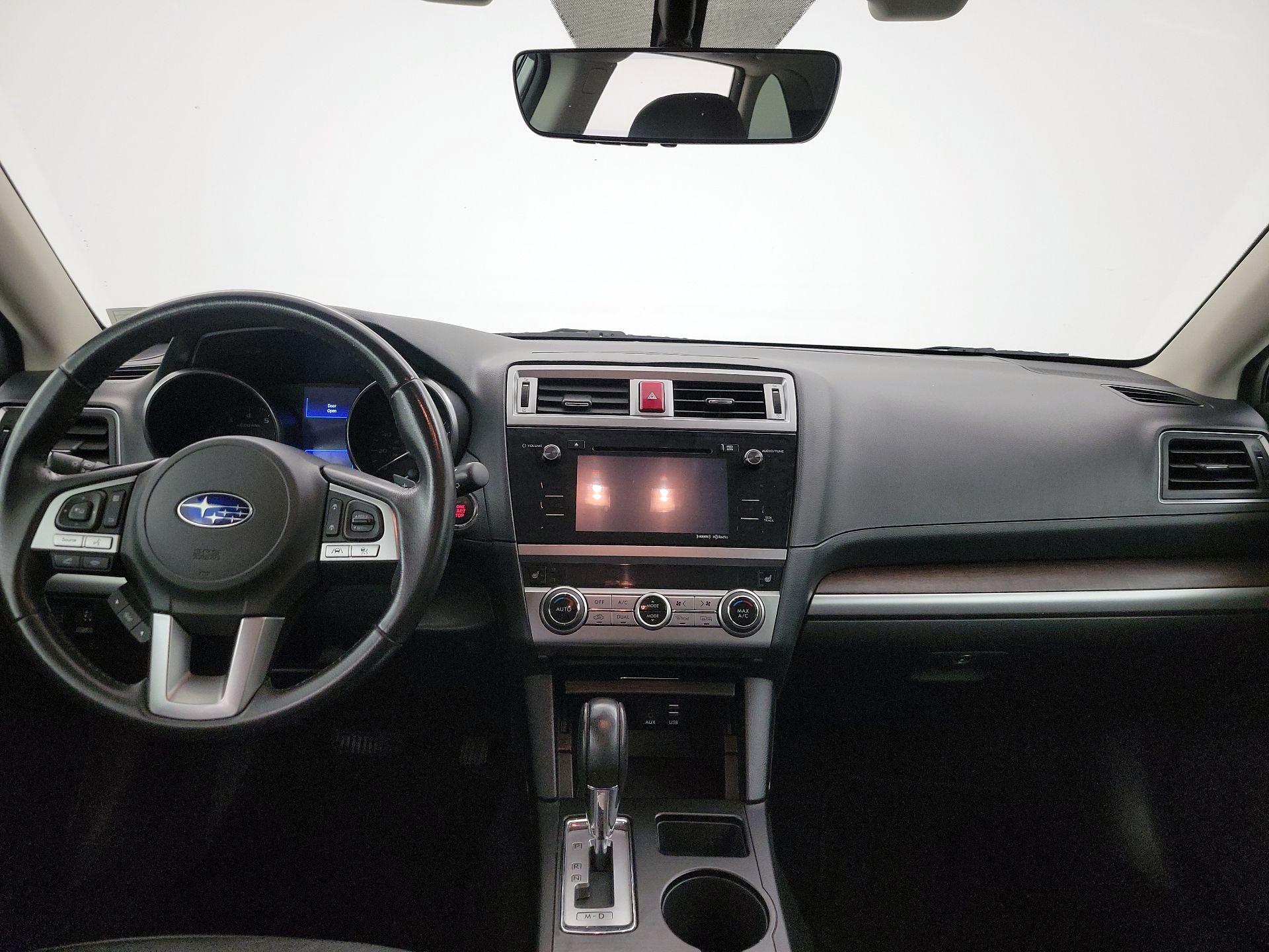 Thumbnail: 2017 Subaru Outback - 9