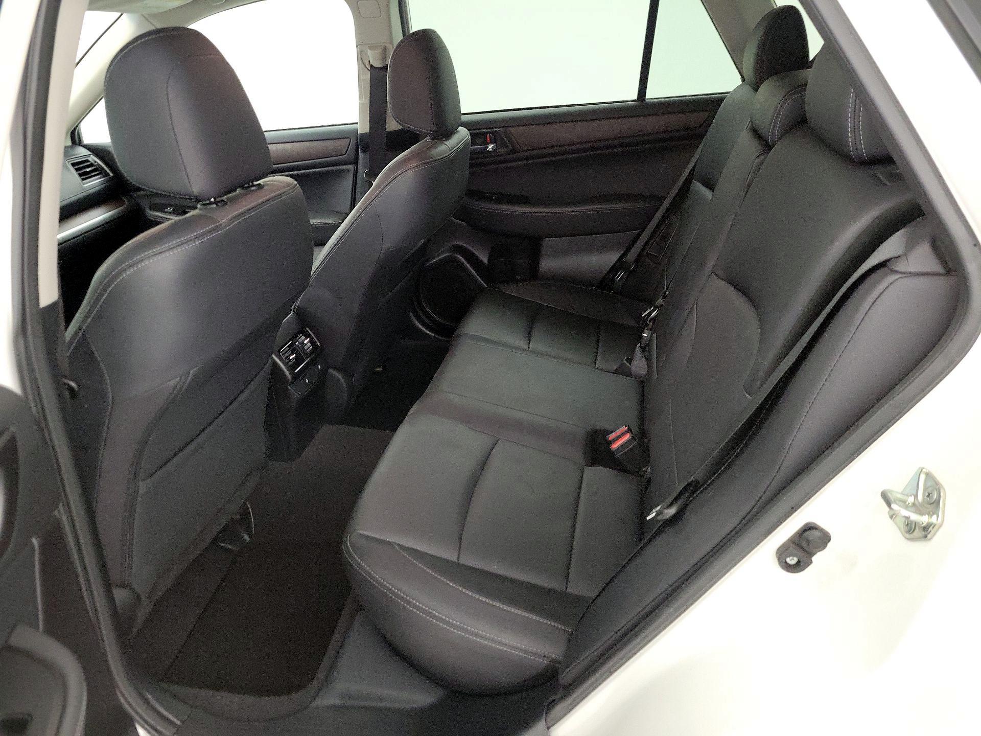 Thumbnail: 2017 Subaru Outback - 20