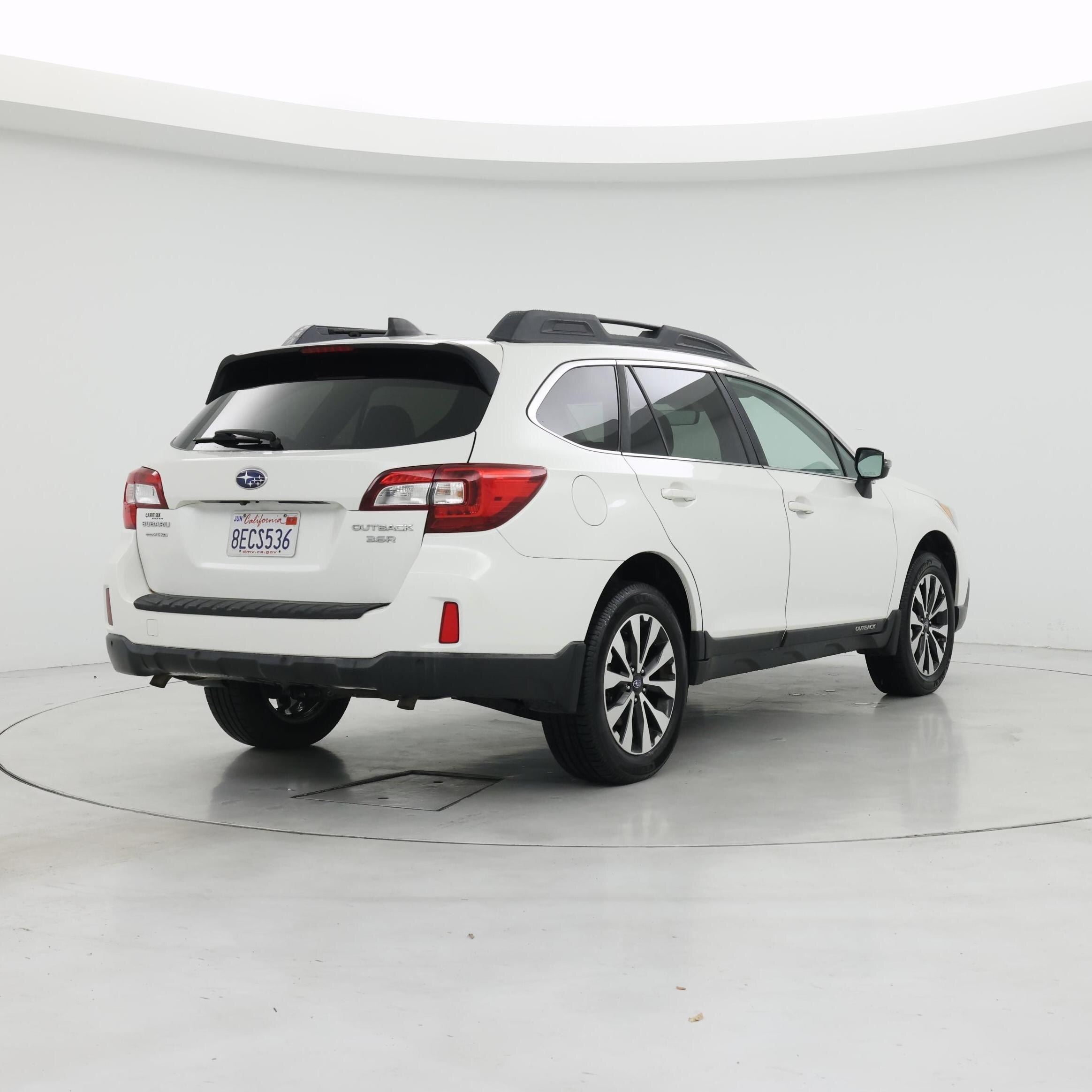 Thumbnail: 2017 Subaru Outback - 8