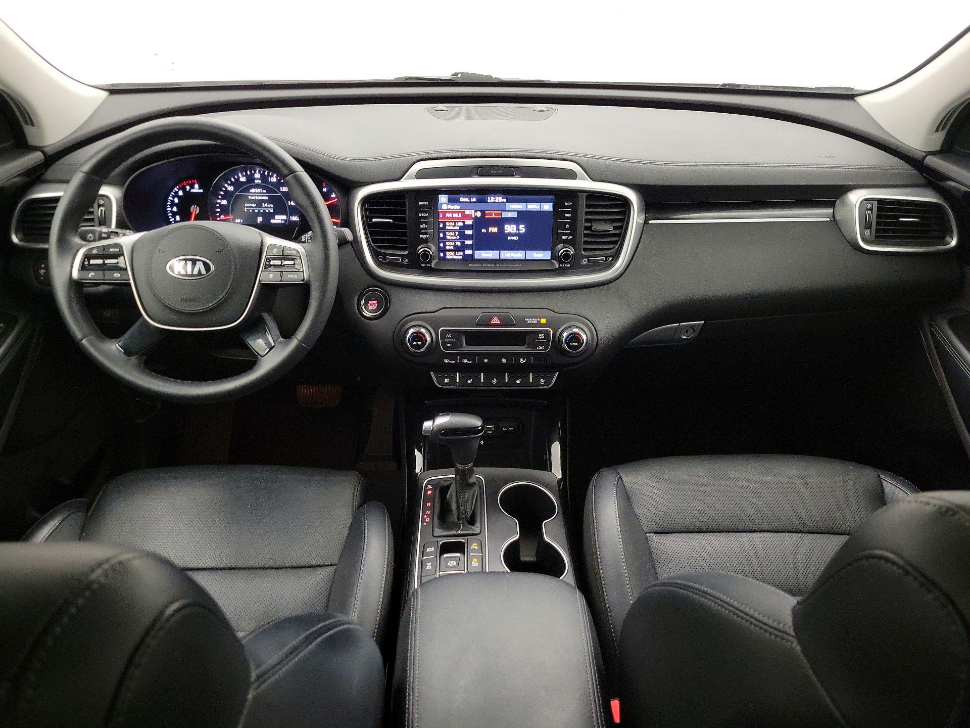 Thumbnail: 2019 Kia Sorento - 9