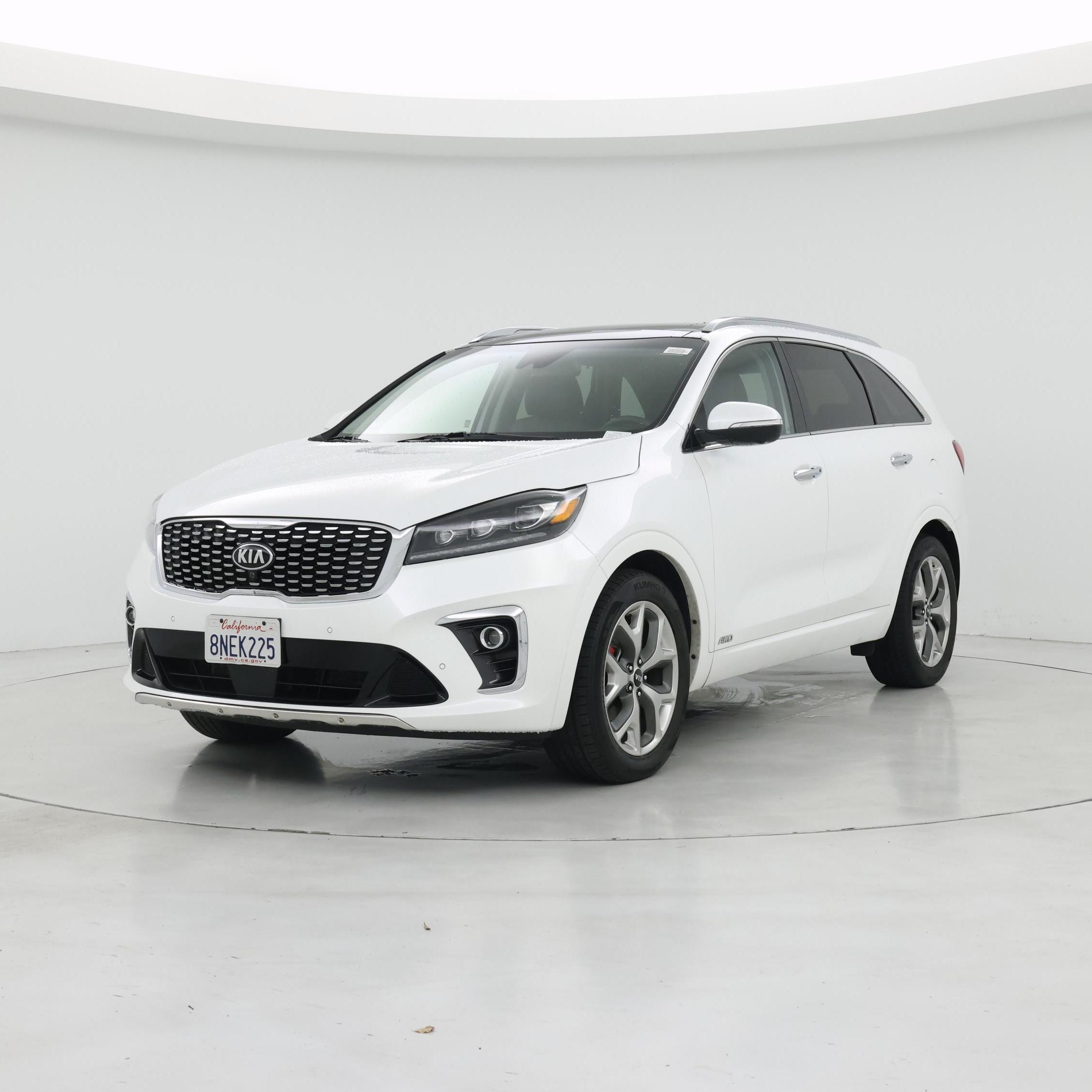 Thumbnail: 2019 Kia Sorento - 4