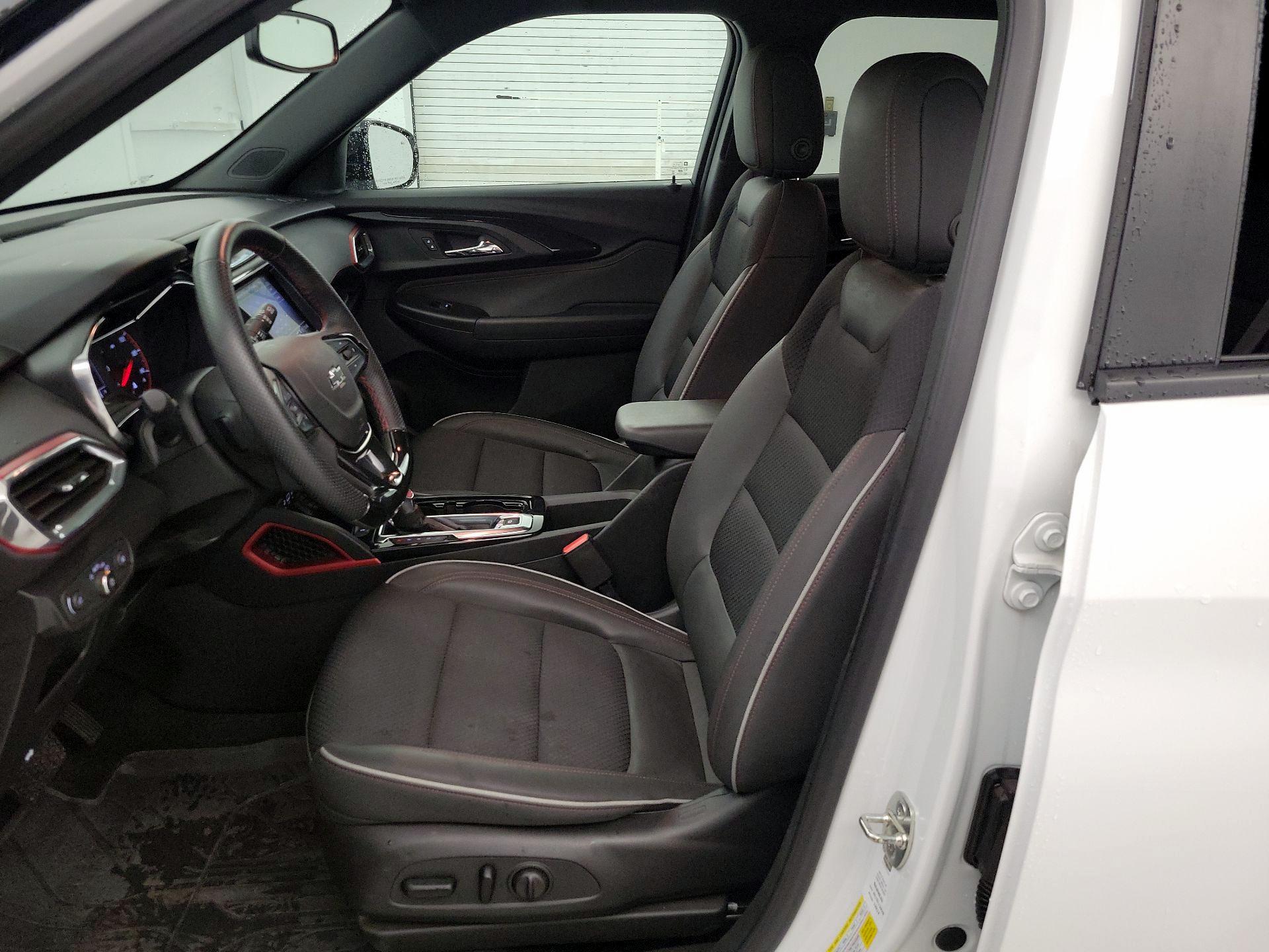 Thumbnail: 2023 Chevrolet TrailBlazer - 11