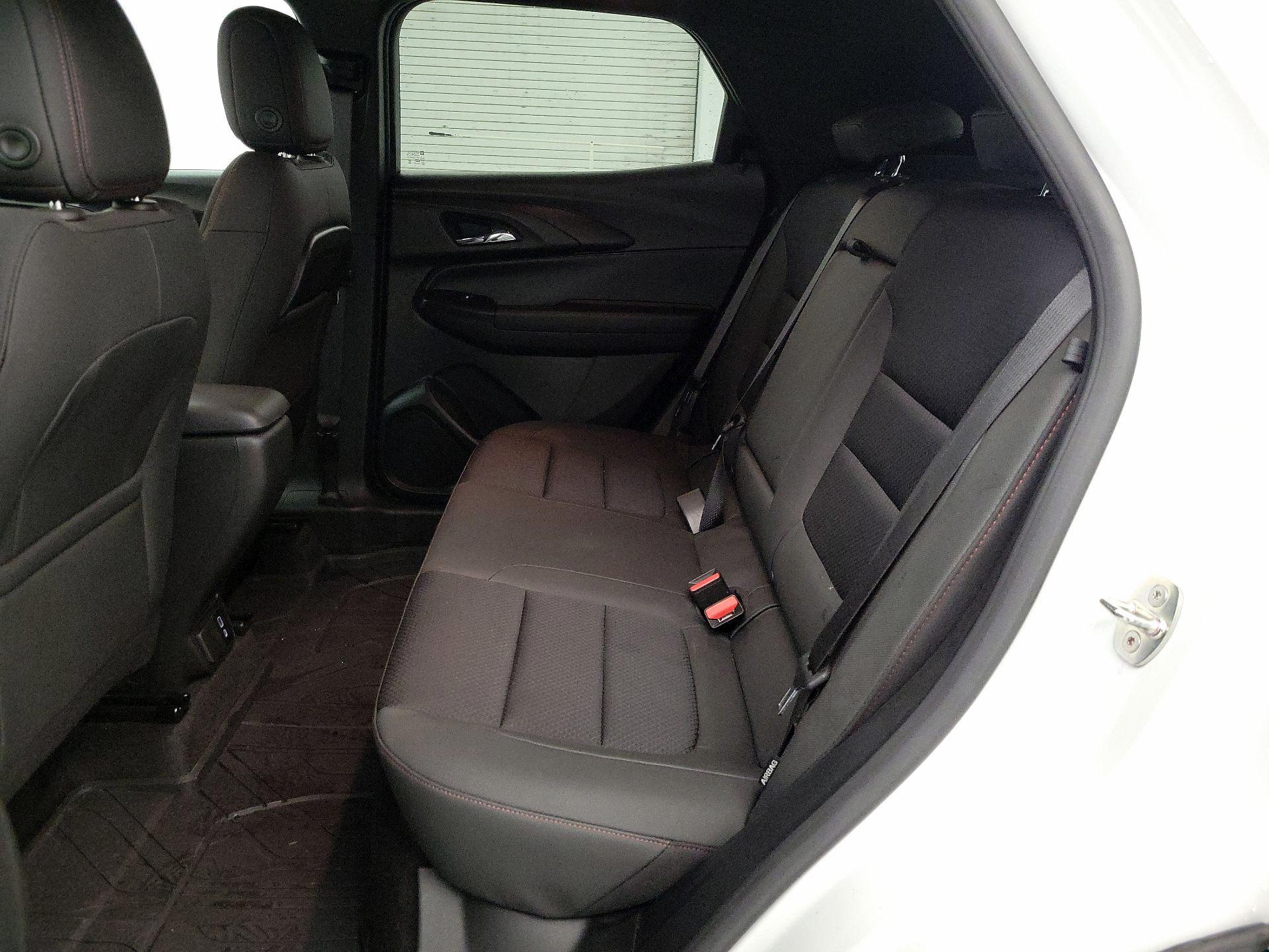 Thumbnail: 2023 Chevrolet TrailBlazer - 18