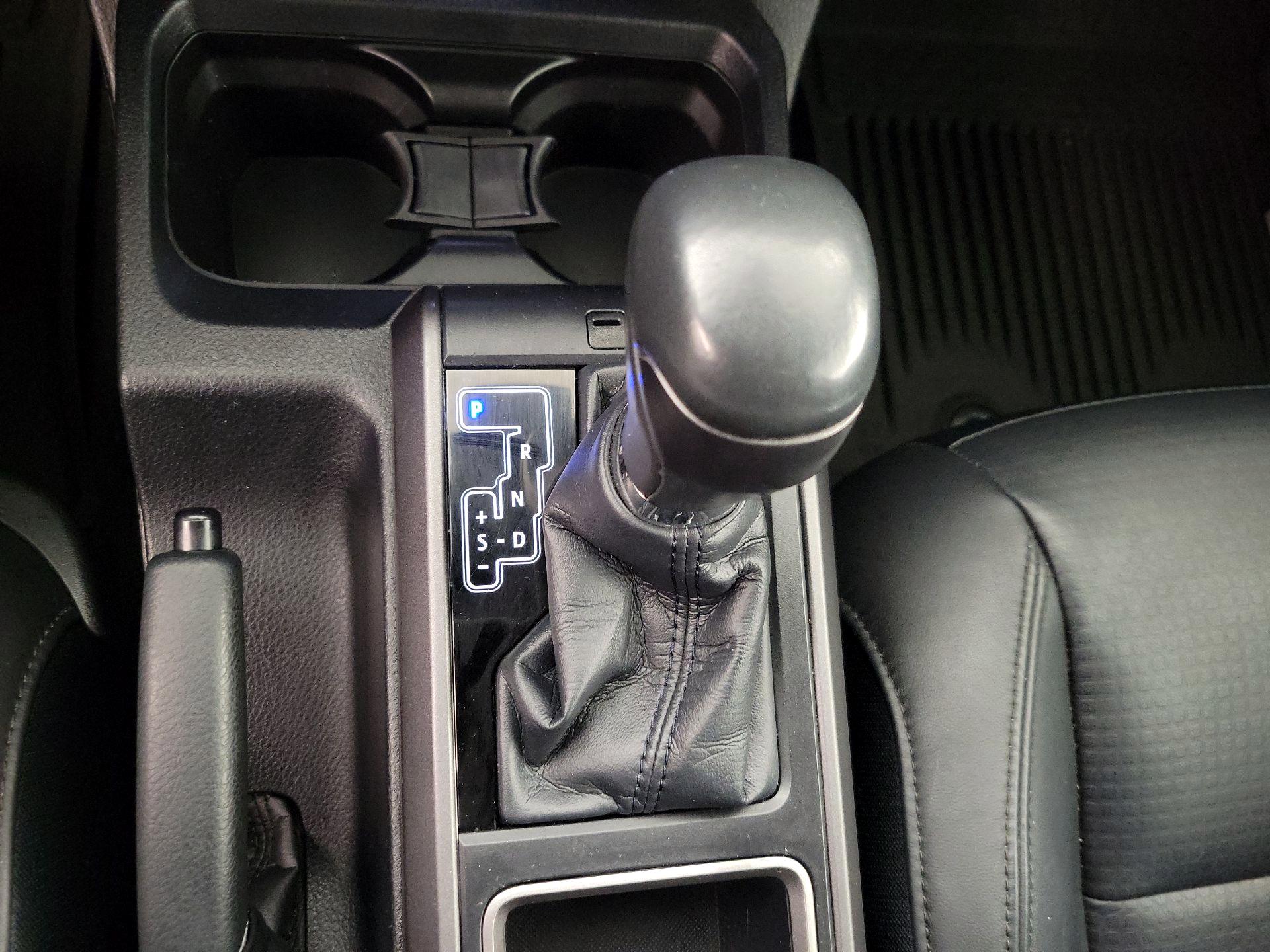 Thumbnail: 2021 Toyota Tacoma - 17