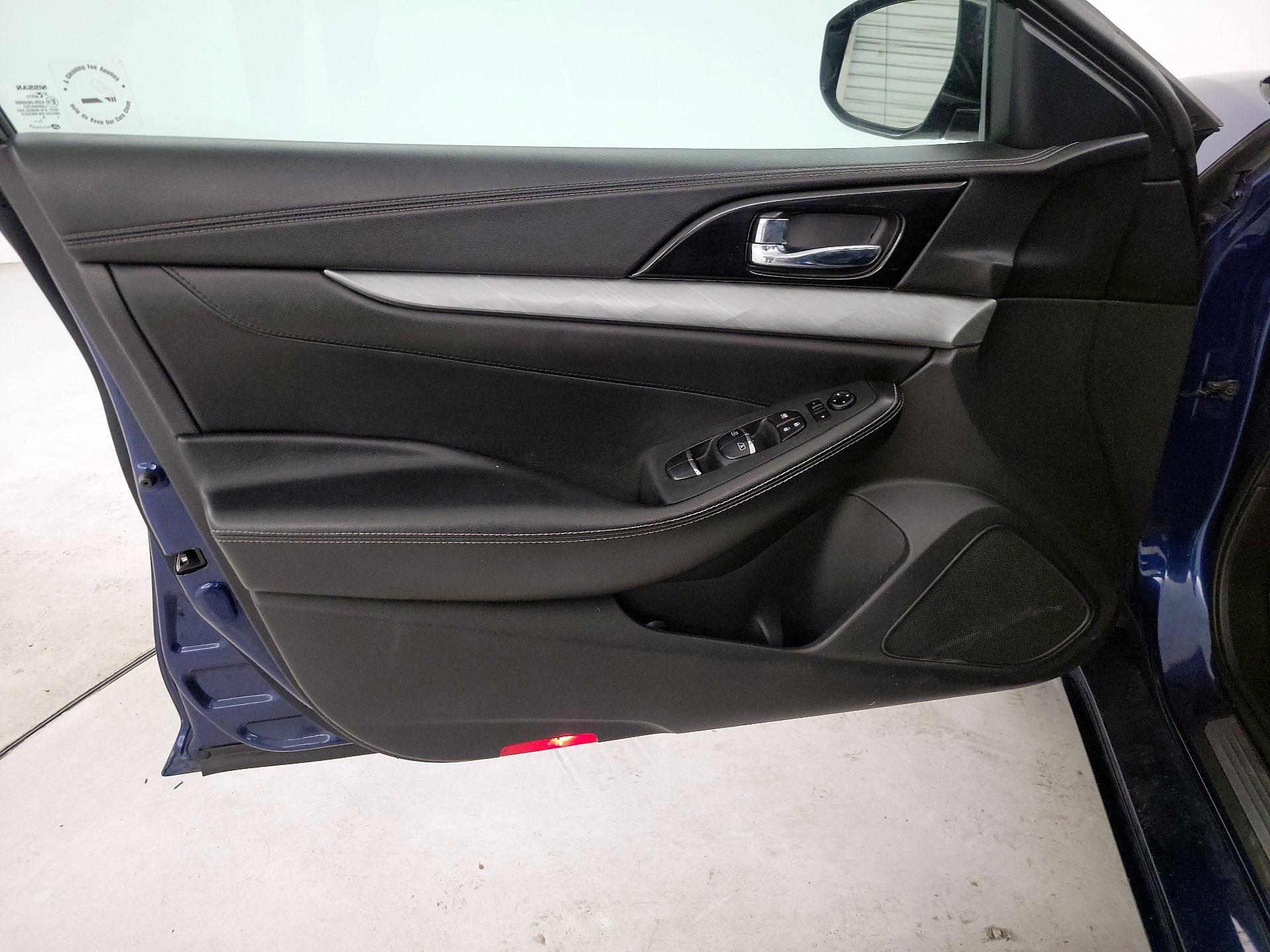 Thumbnail: 2018 Nissan Maxima - 12