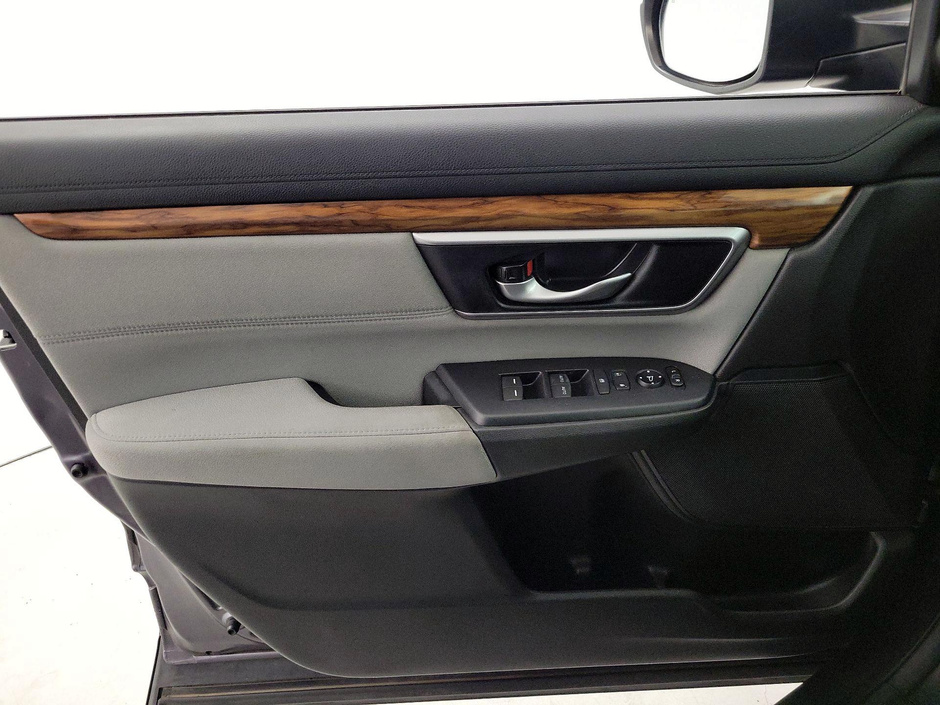 Thumbnail: 2017 Honda CR-V - 12