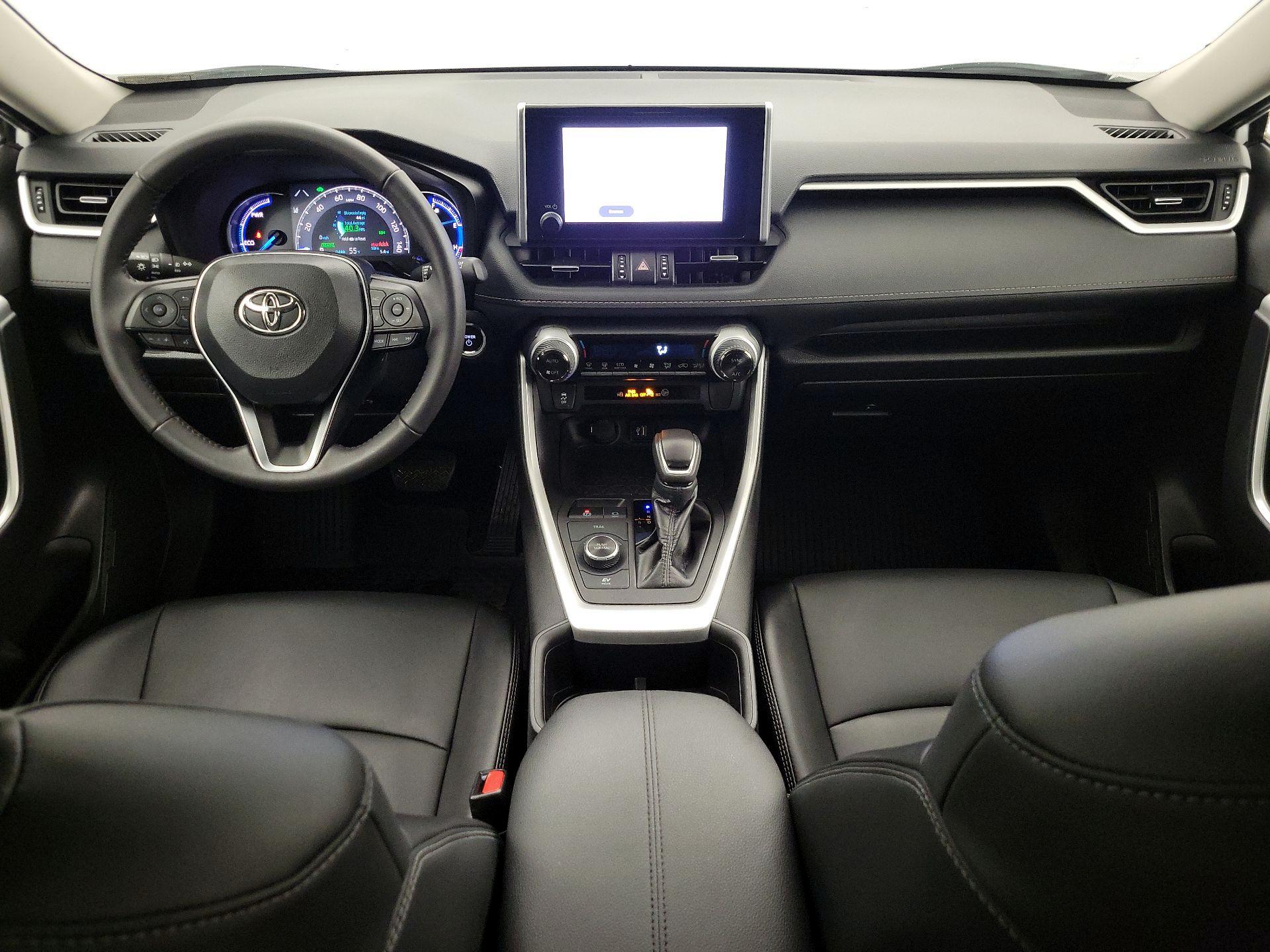 Thumbnail: 2024 Toyota RAV4 - 9