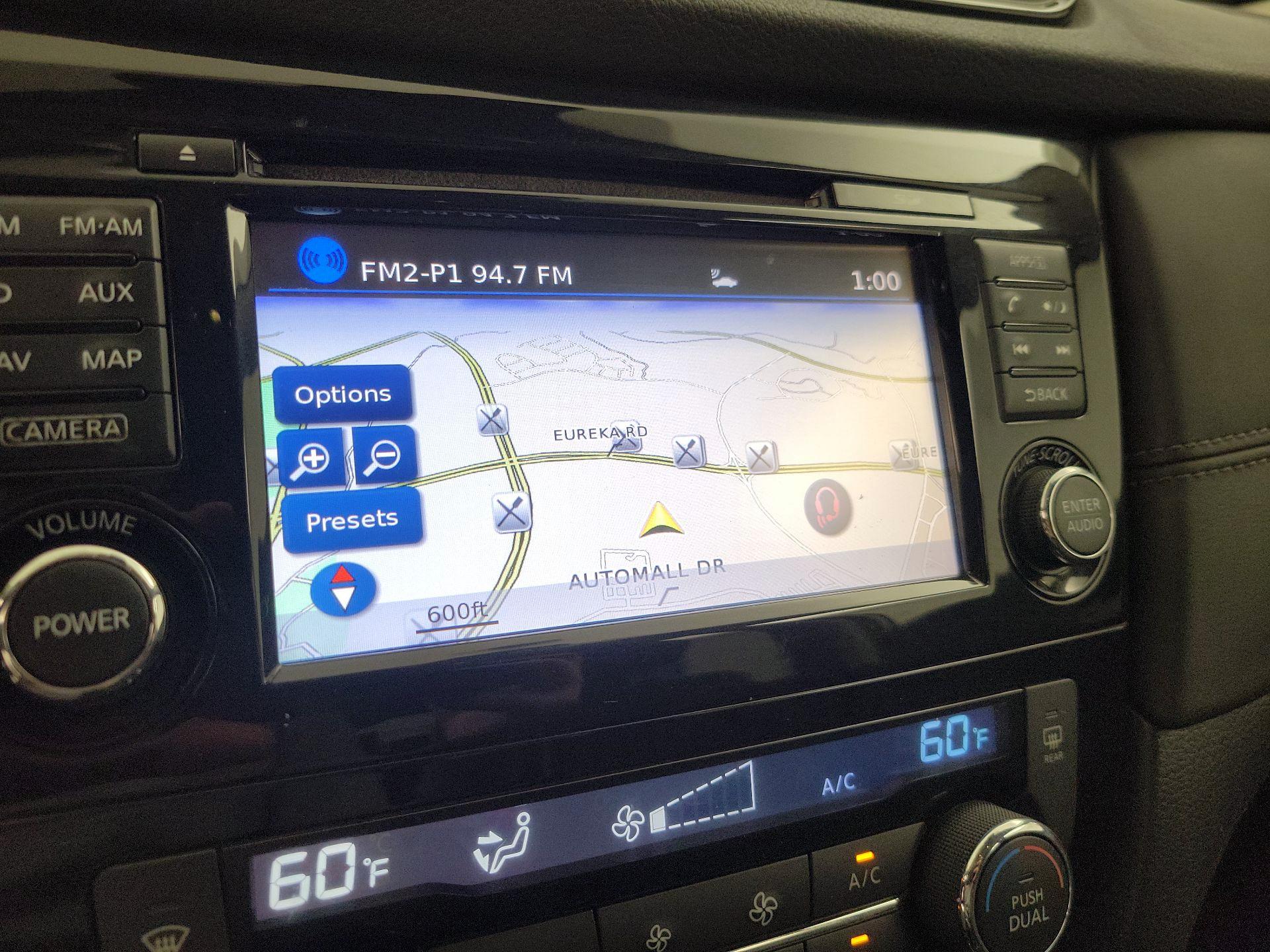 Thumbnail: 2017 Nissan Rogue - 14