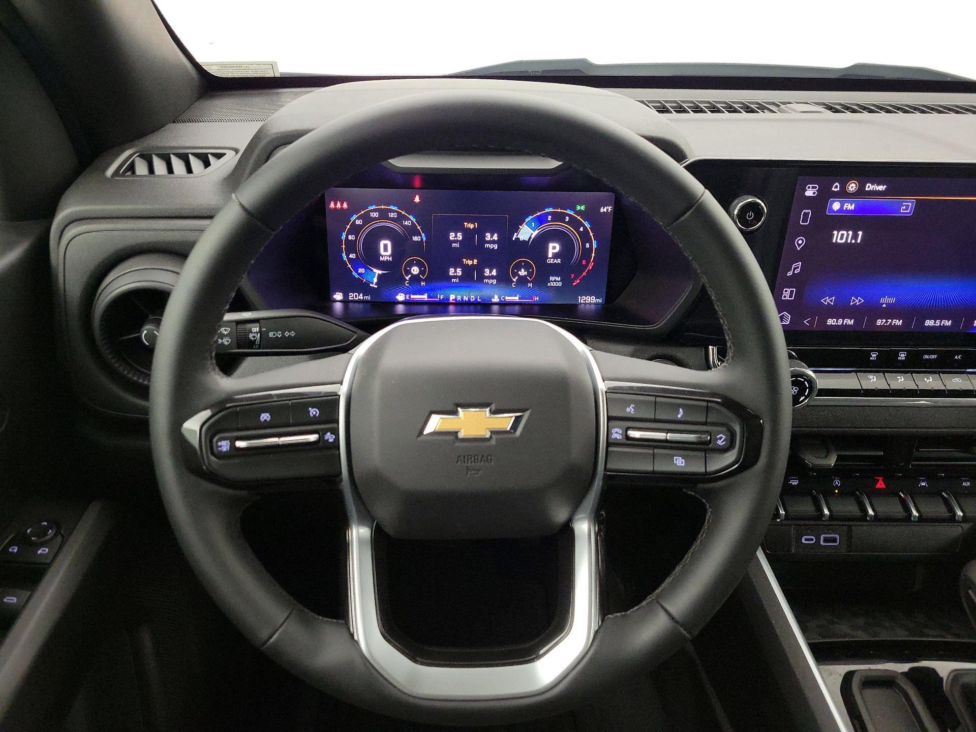 Thumbnail: 2026 Chevrolet Colorado - 10