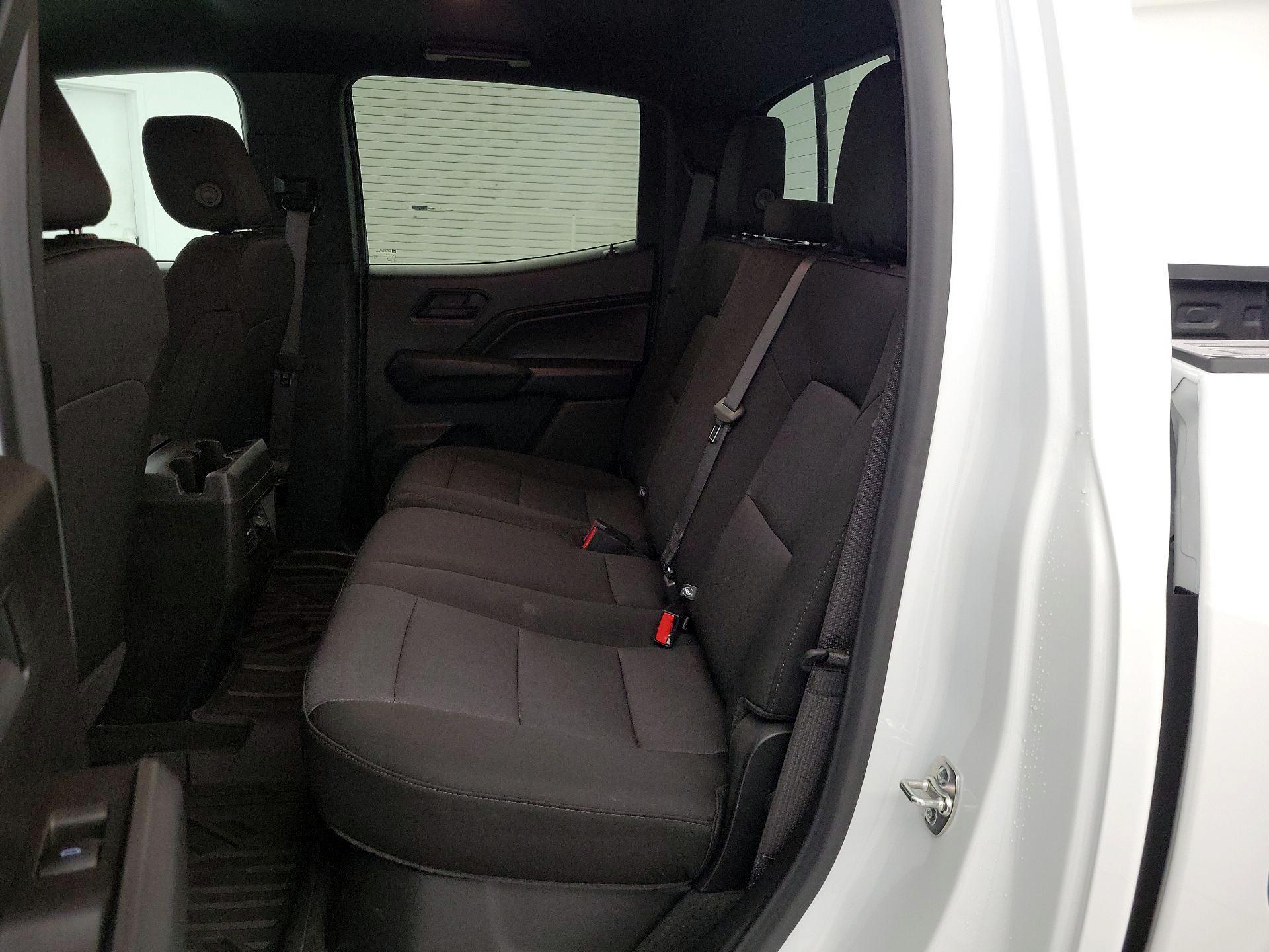 Thumbnail: 2026 Chevrolet Colorado - 18