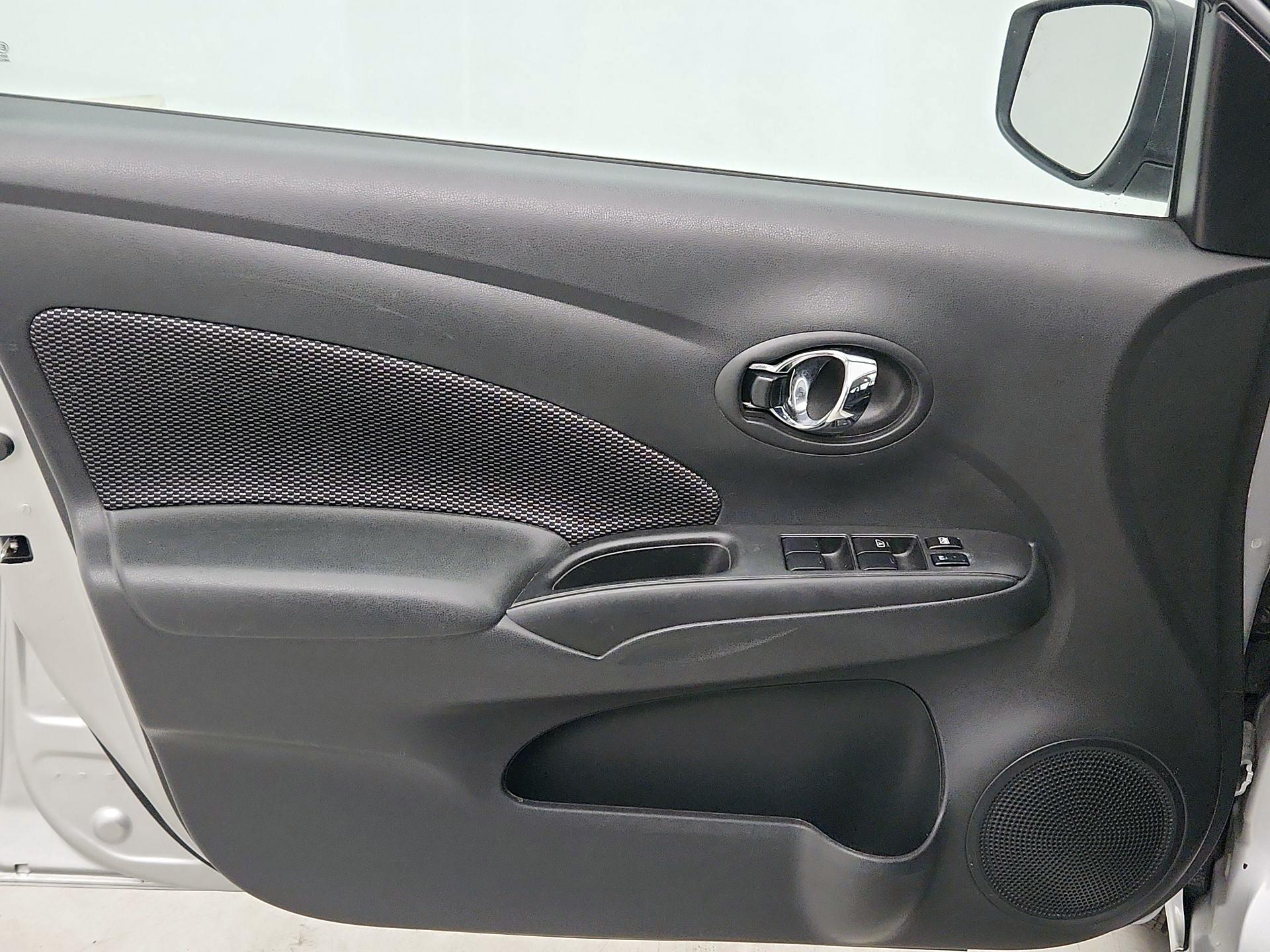 Thumbnail: 2017 Nissan Versa - 12