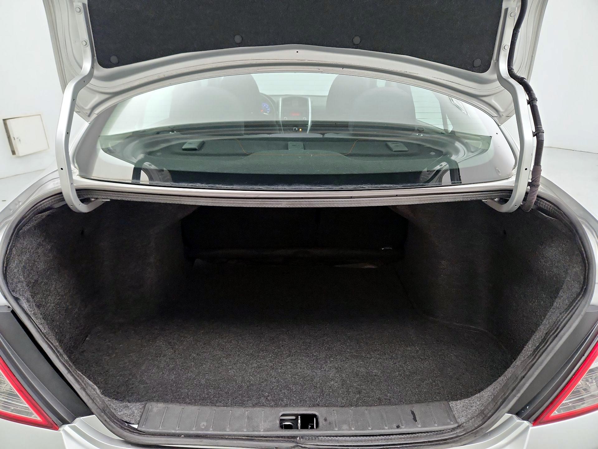 Thumbnail: 2017 Nissan Versa - 19