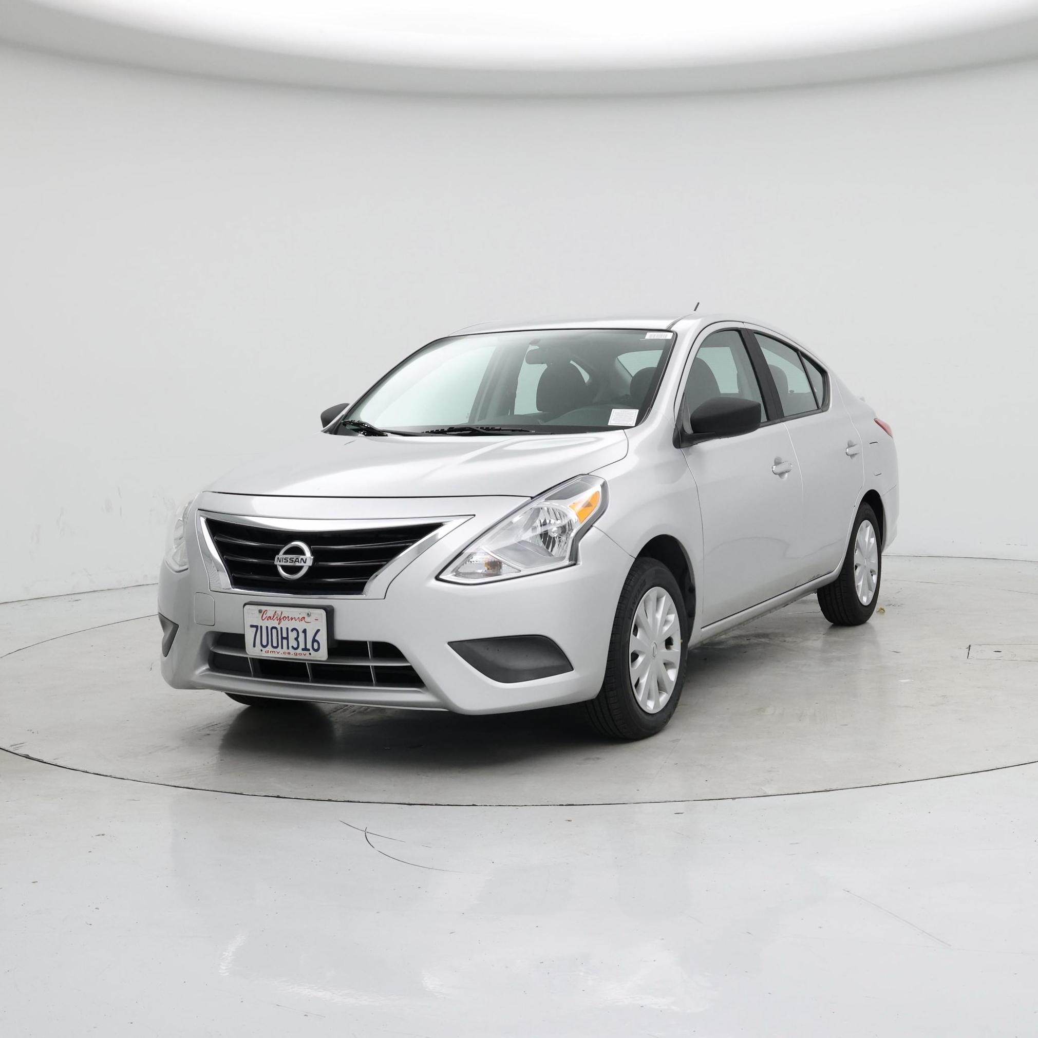 Thumbnail: 2017 Nissan Versa - 4