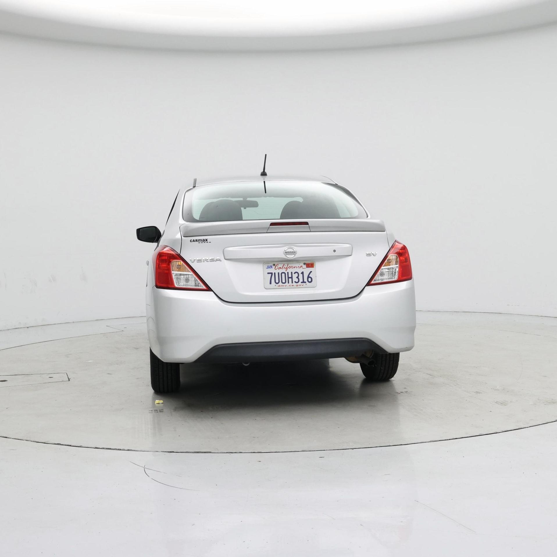 Thumbnail: 2017 Nissan Versa - 6