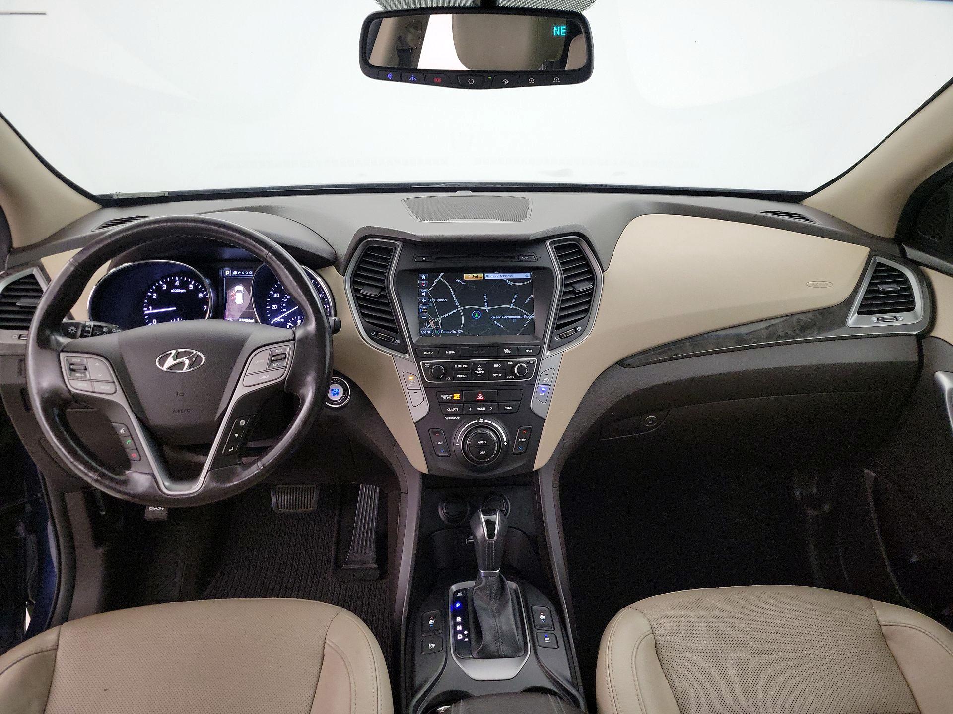 Thumbnail: 2017 Hyundai Santa Fe - 9