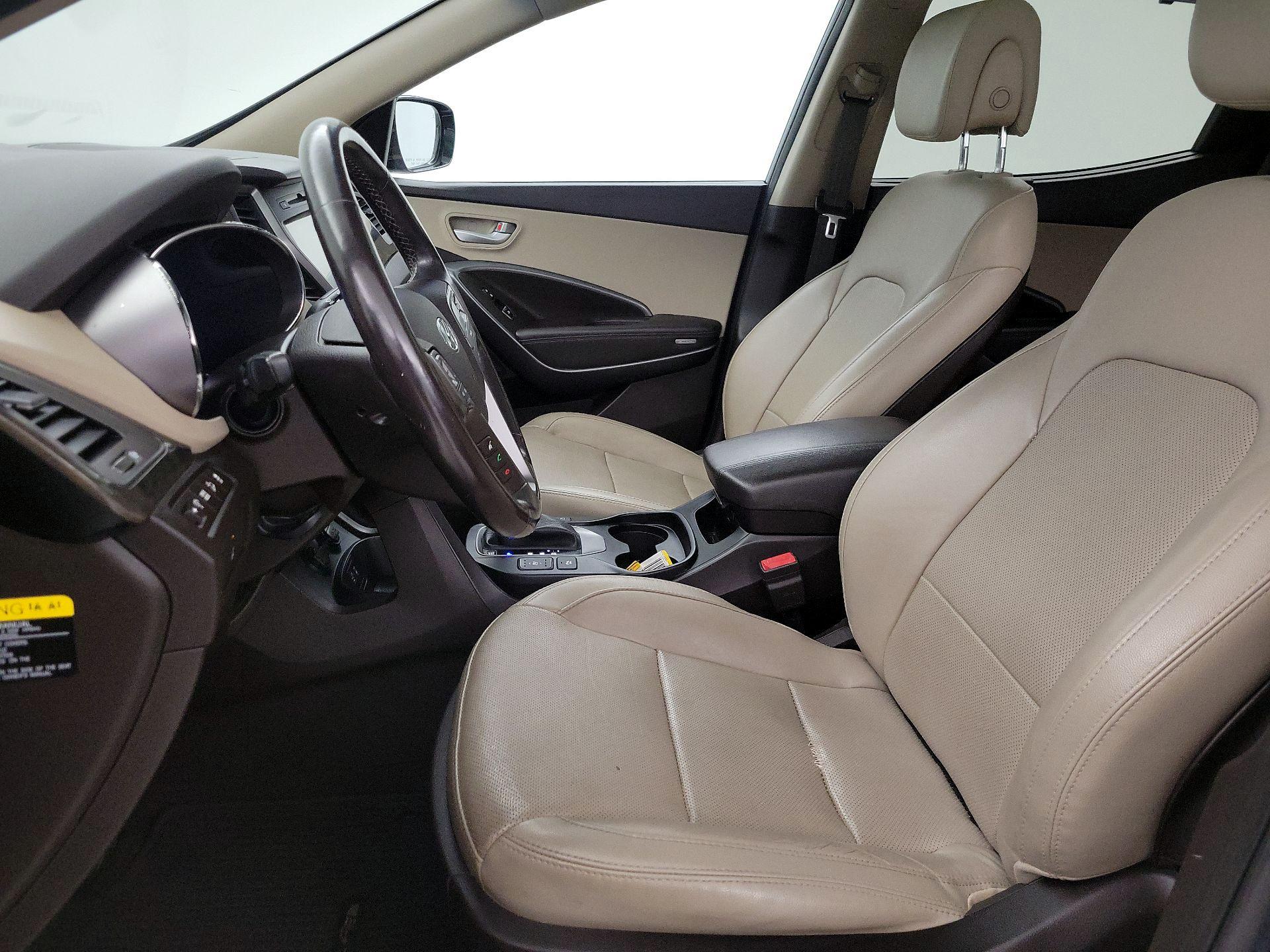 Thumbnail: 2017 Hyundai Santa Fe - 11