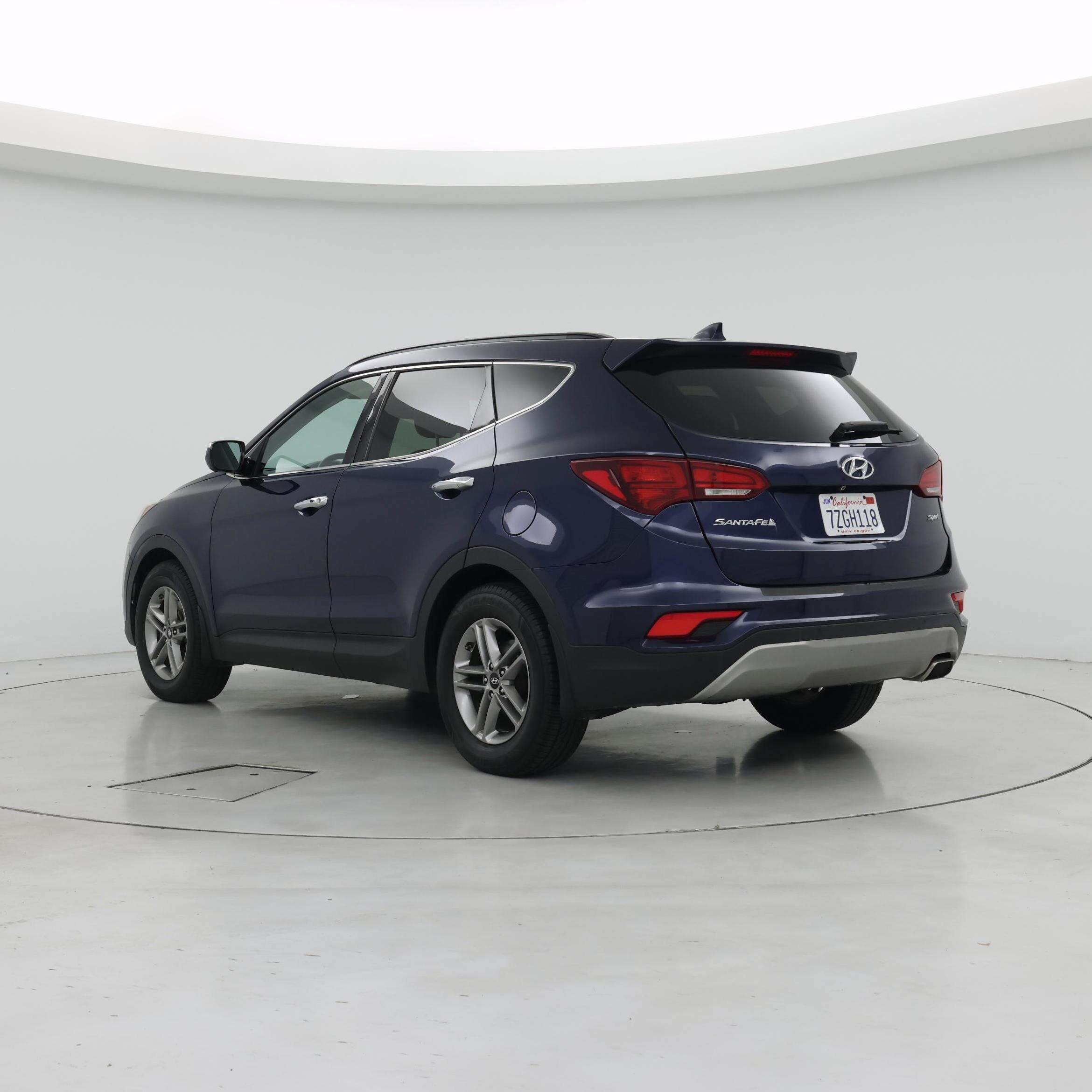 Thumbnail: 2017 Hyundai Santa Fe - 2