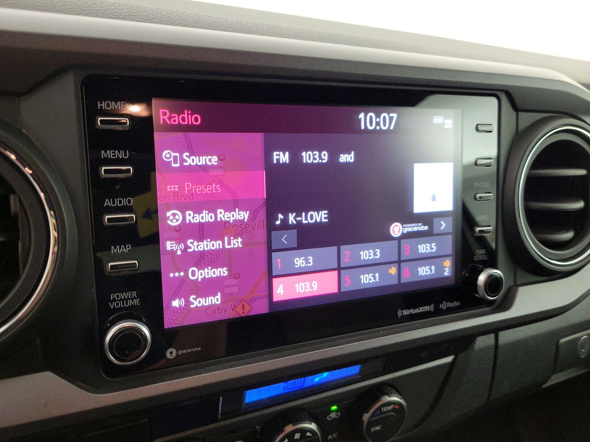 Thumbnail: 2023 Toyota Tacoma - 15