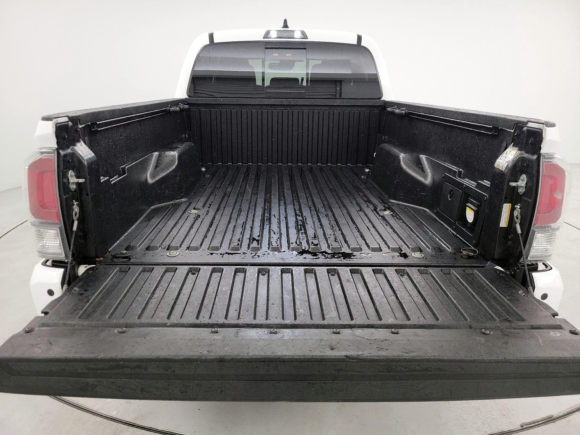 Thumbnail: 2023 Toyota Tacoma - 20