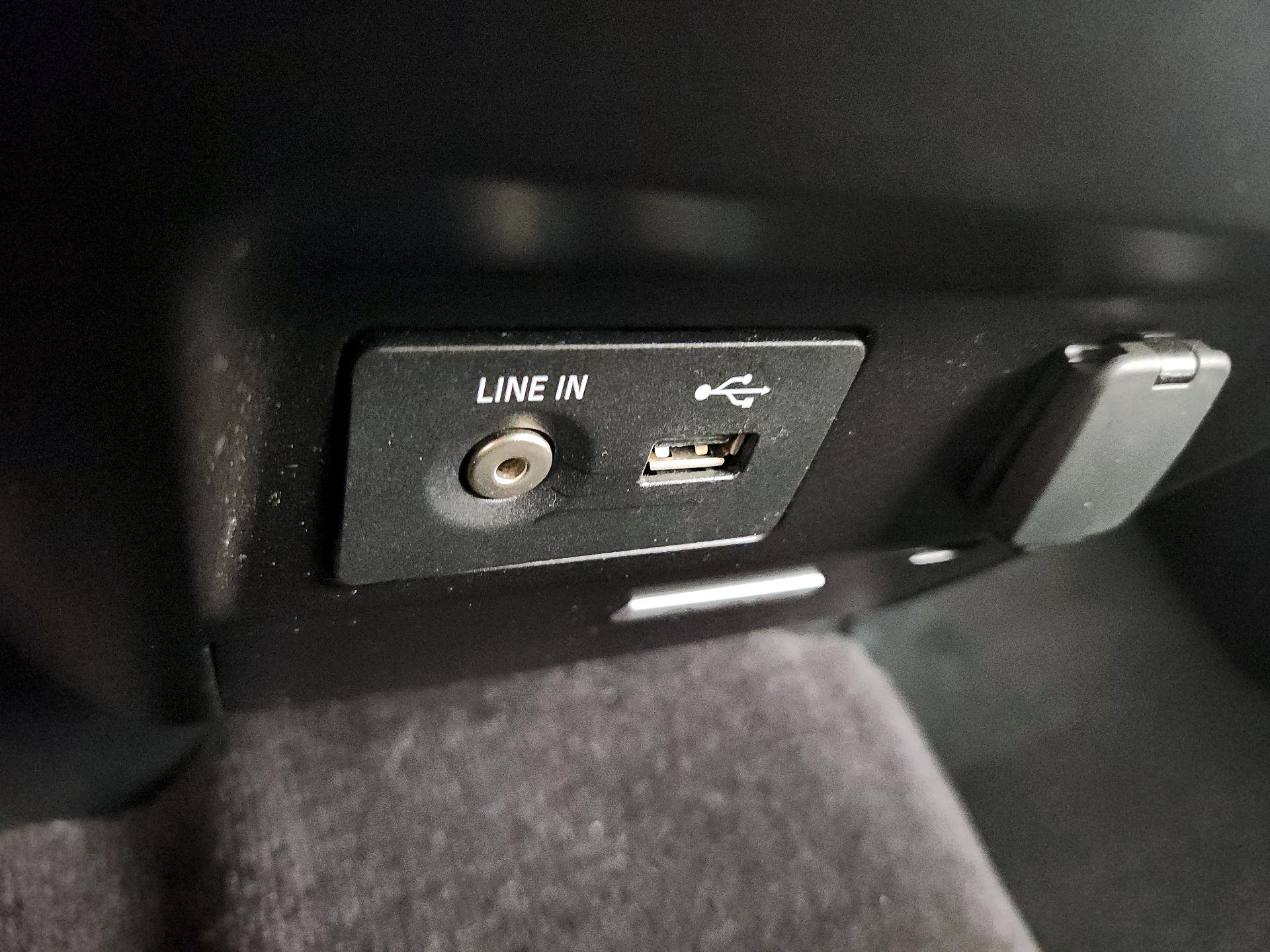 Thumbnail: 2015 Ford F-150 - 18