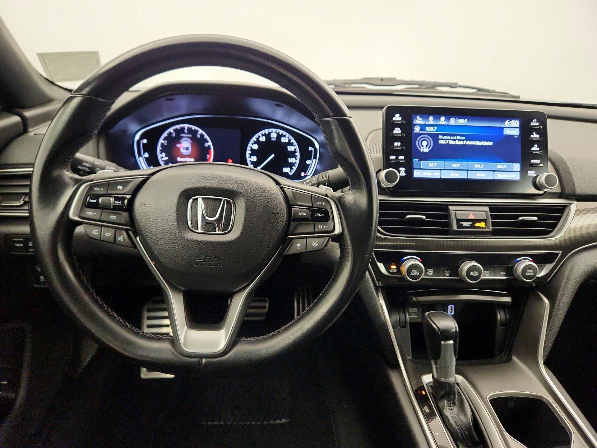 Thumbnail: 2020 Honda Accord - 10