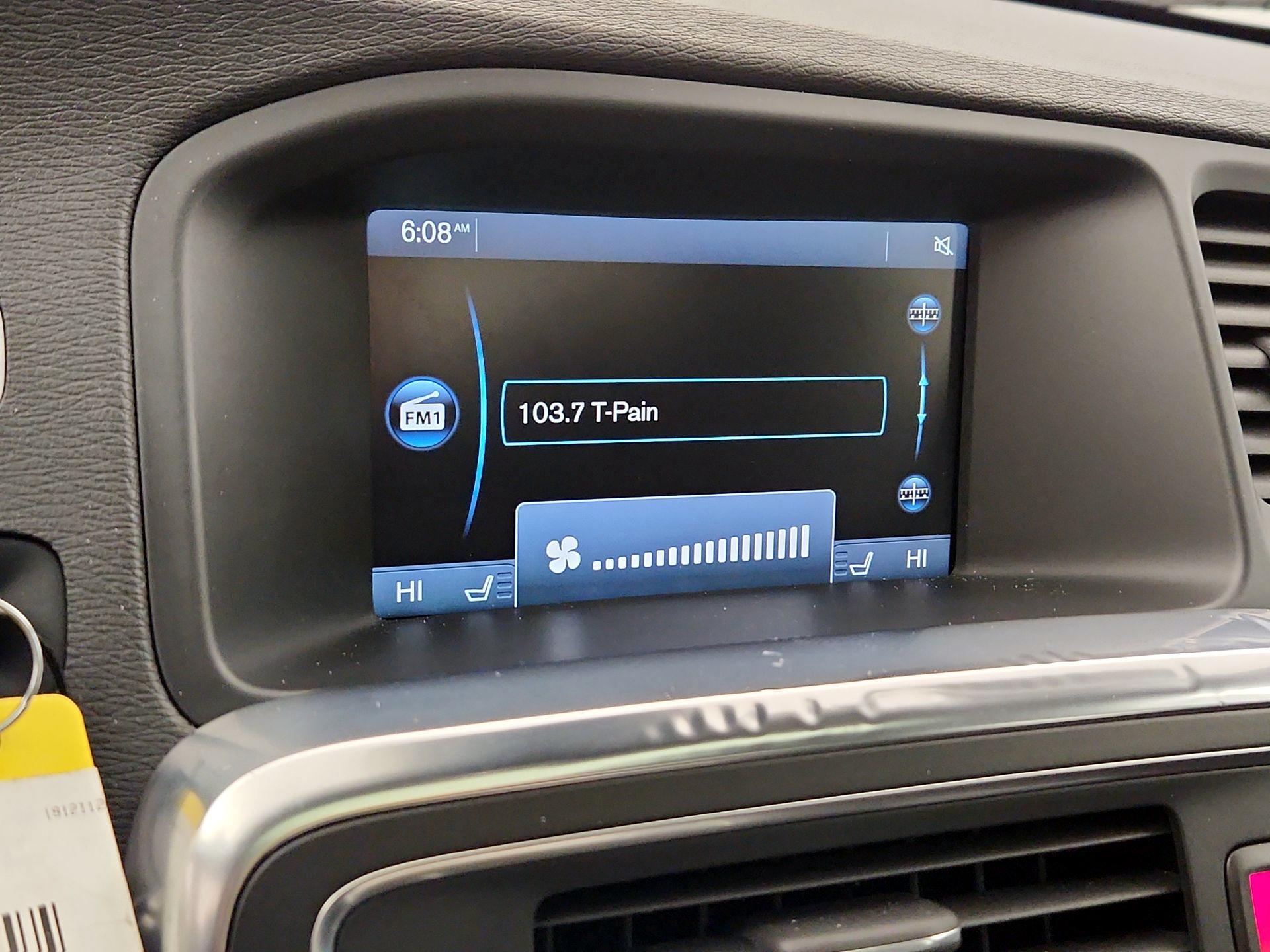 Thumbnail: 2015 Volvo S60 - 14