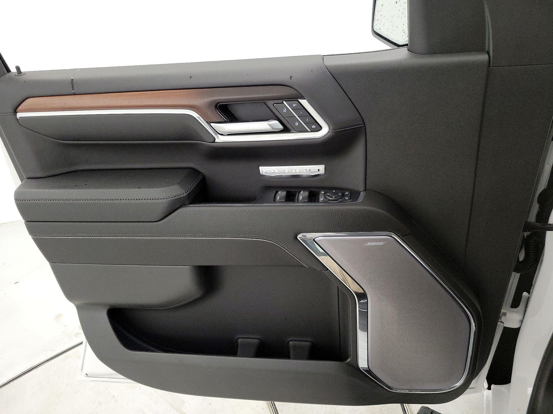 Thumbnail: 2024 GMC Sierra 1500 - 12