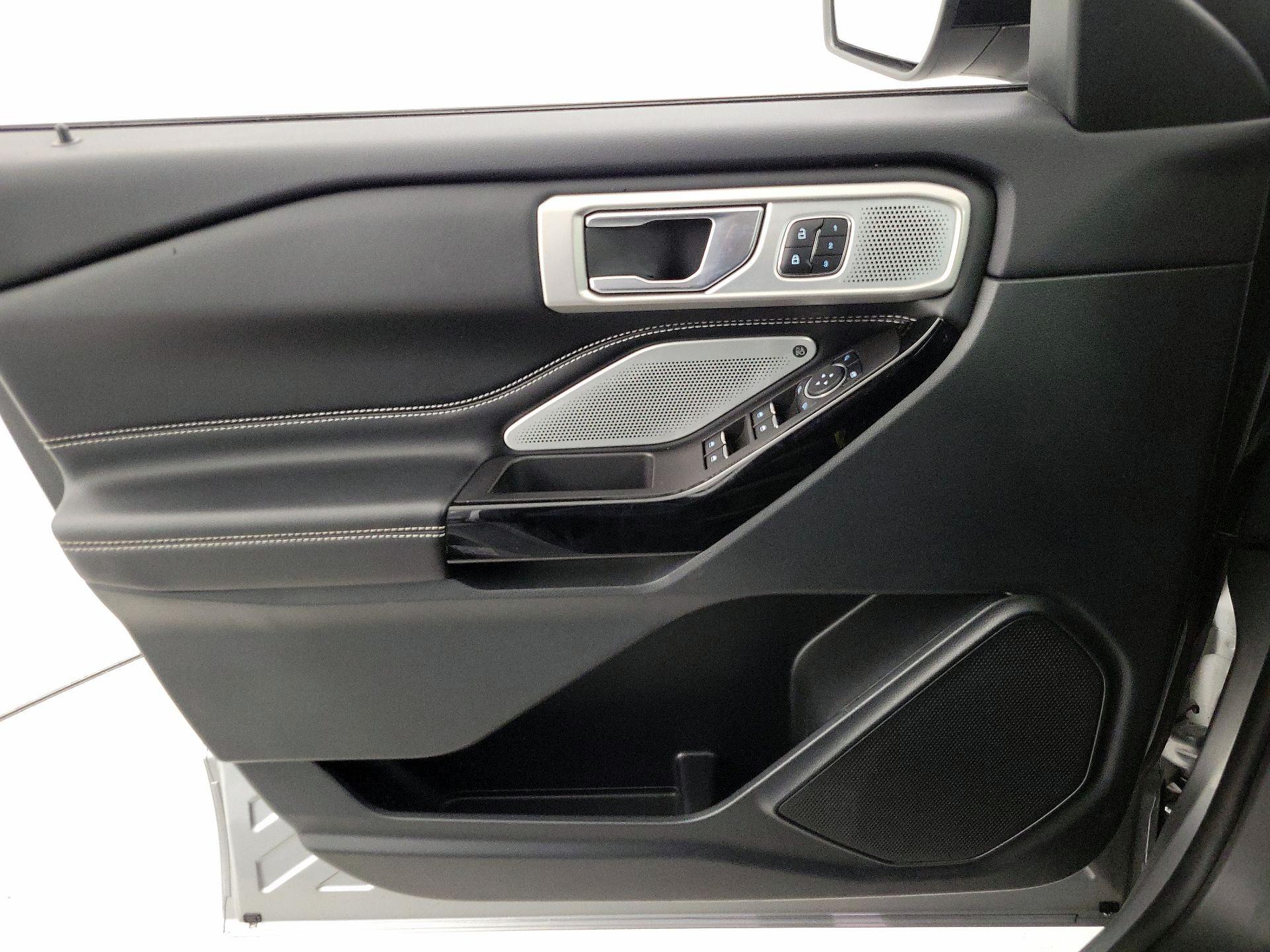 Thumbnail: 2023 Ford Explorer - 12