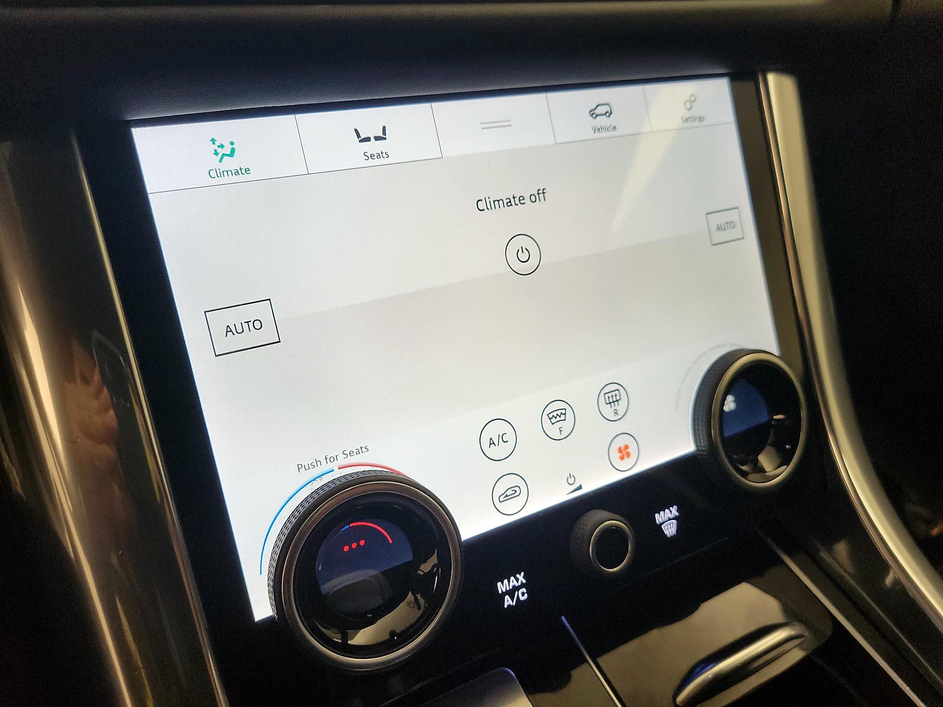 Thumbnail: 2021 Land Rover Range Rover Sport - 16