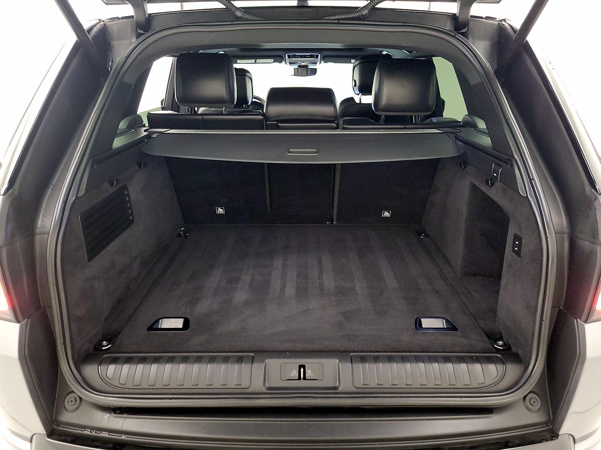 Thumbnail: 2021 Land Rover Range Rover Sport - 19