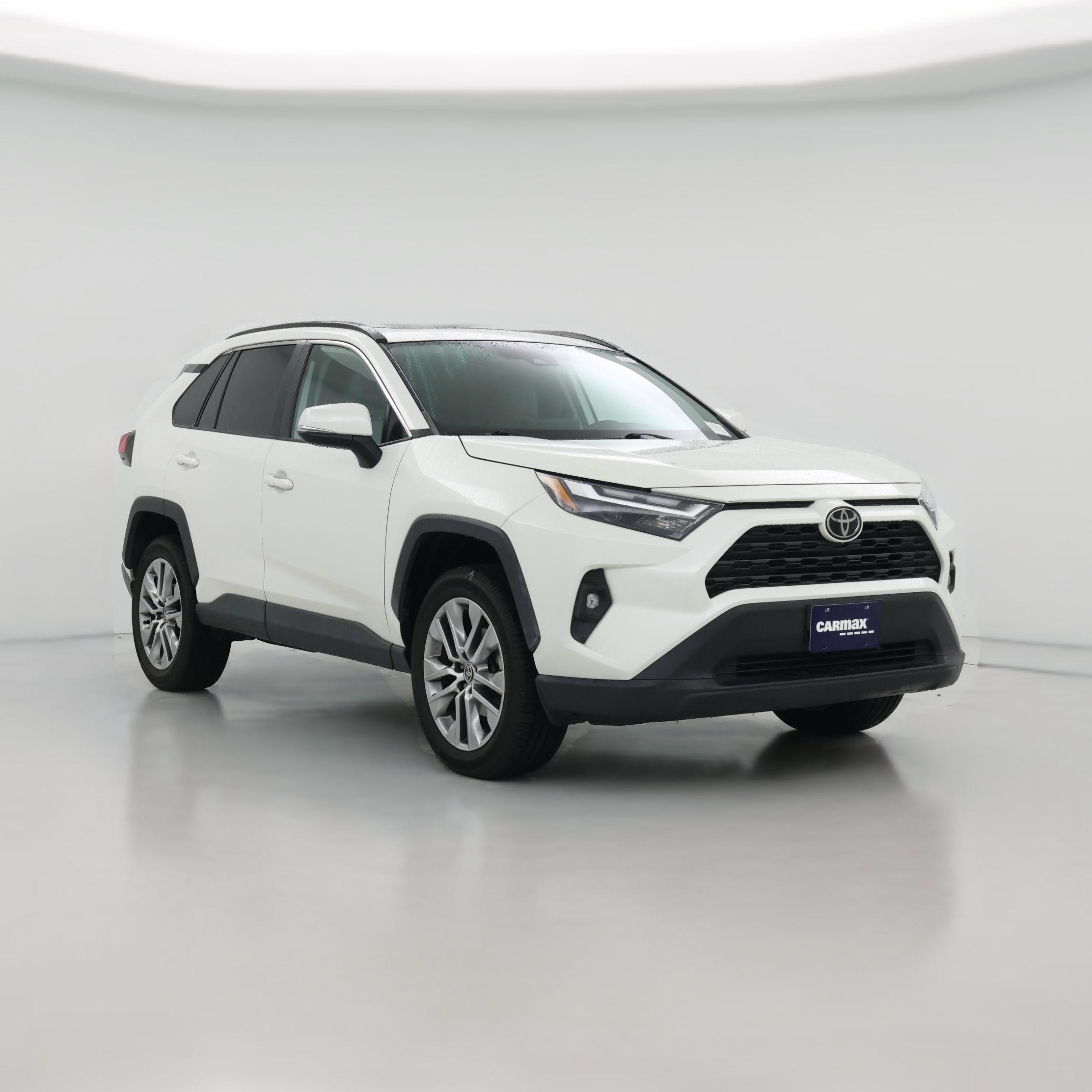 Thumbnail: 2022 Toyota RAV4 - 1